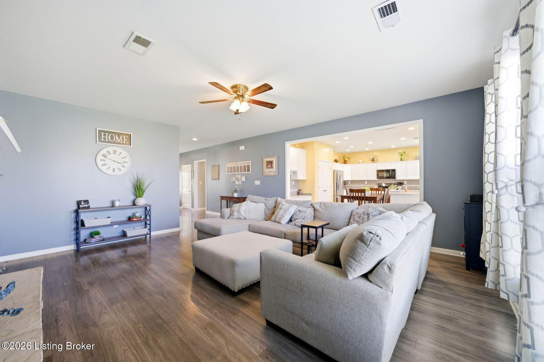 8908 Talon Ridge Dr