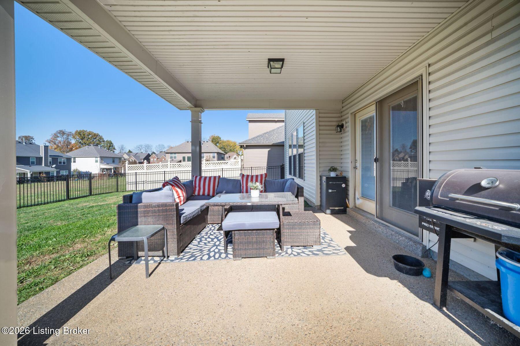 8908 Talon Ridge Dr