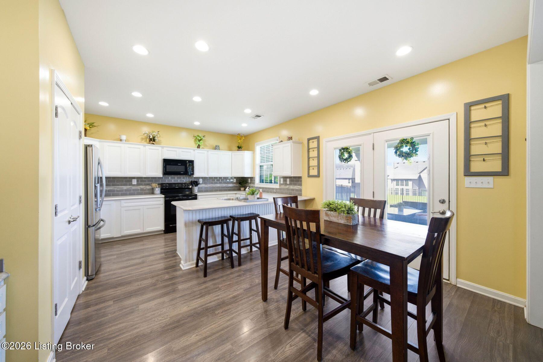 8908 Talon Ridge Dr
