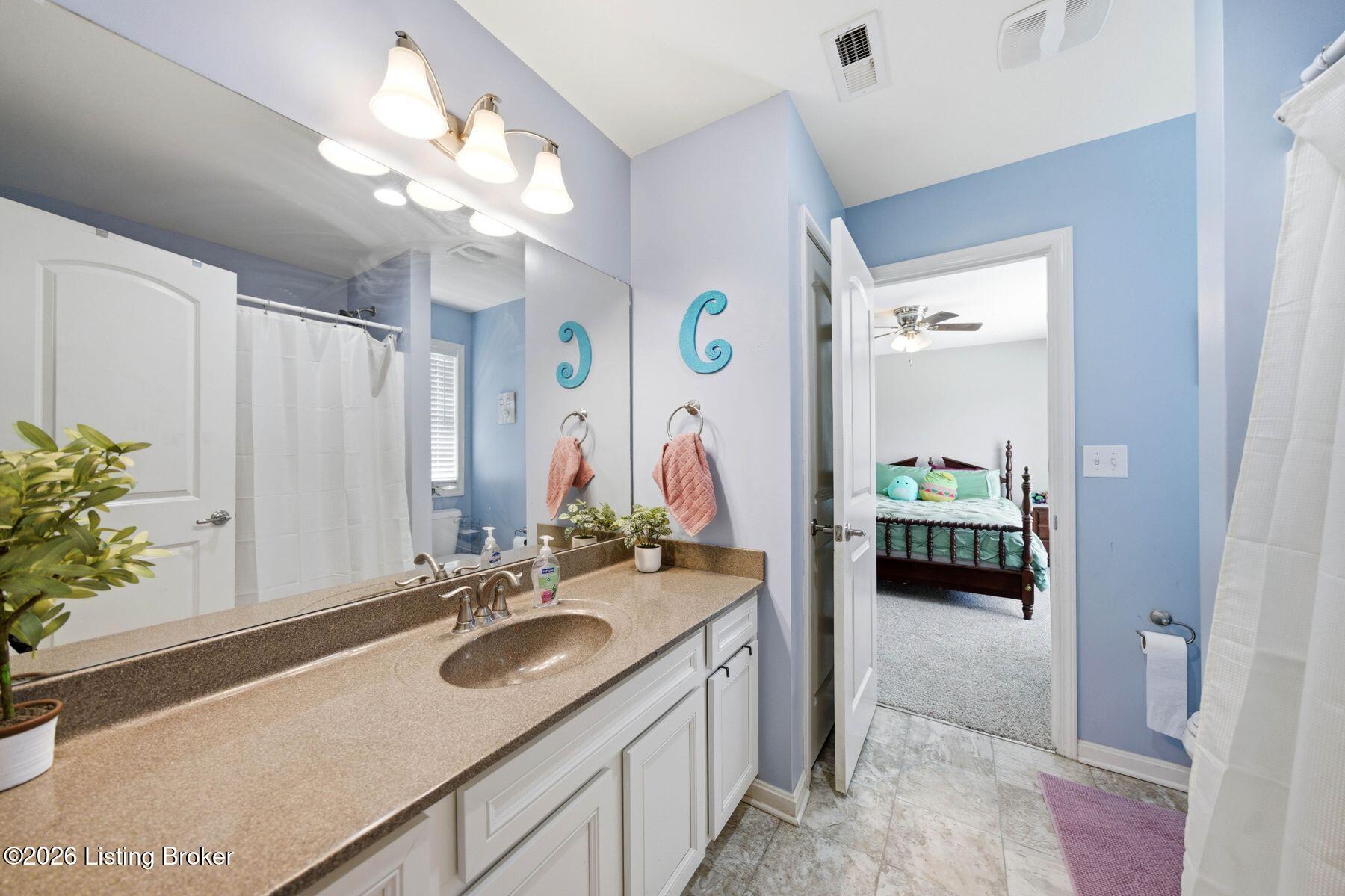 8908 Talon Ridge Dr