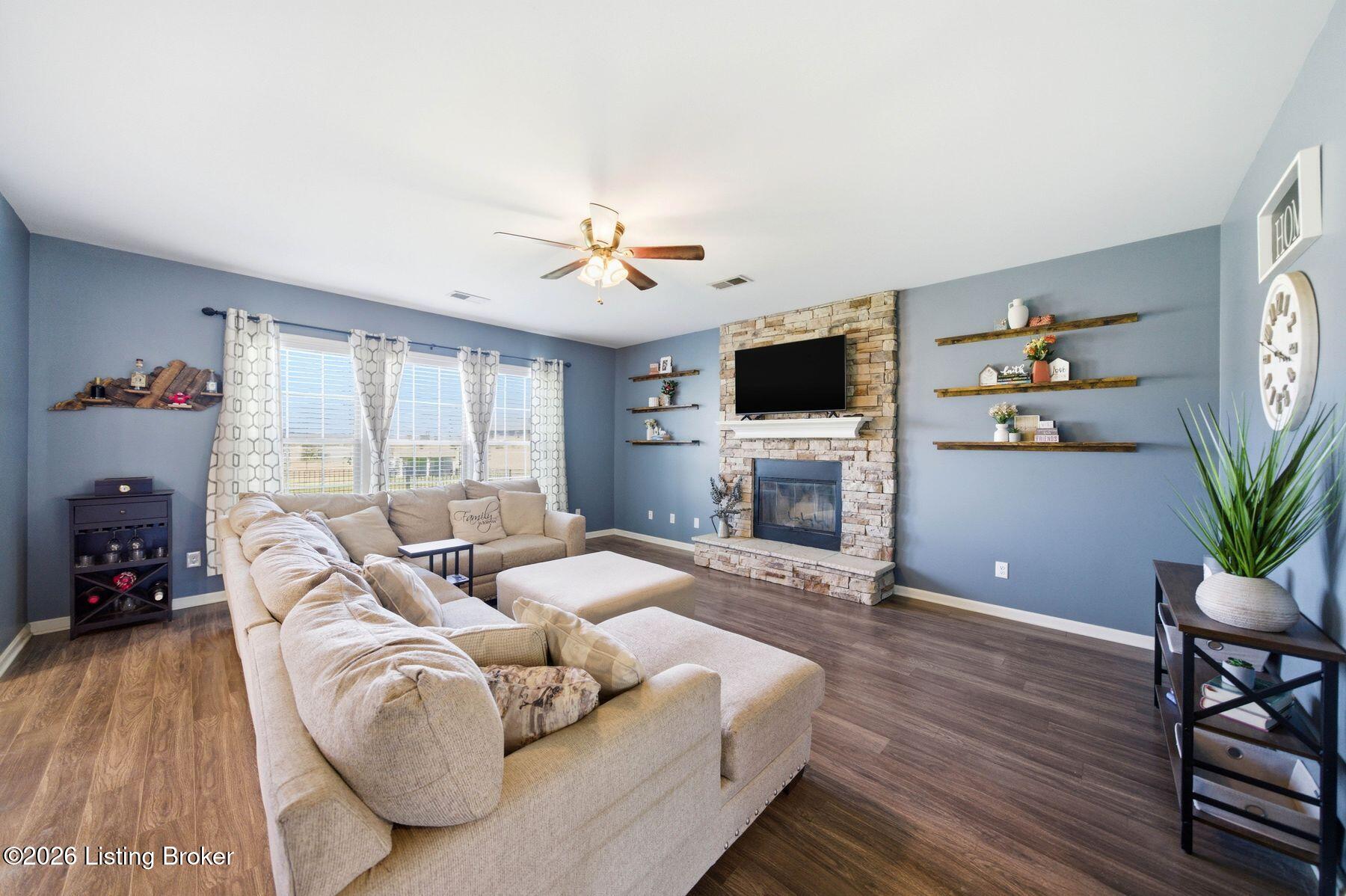 8908 Talon Ridge Dr