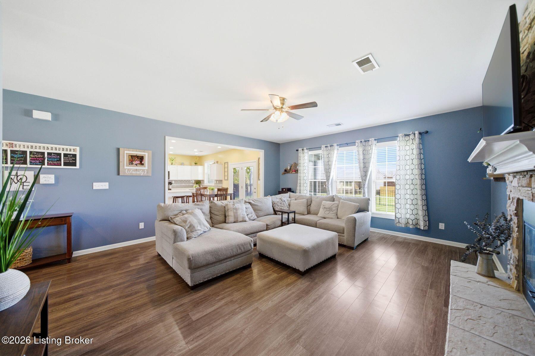 8908 Talon Ridge Dr