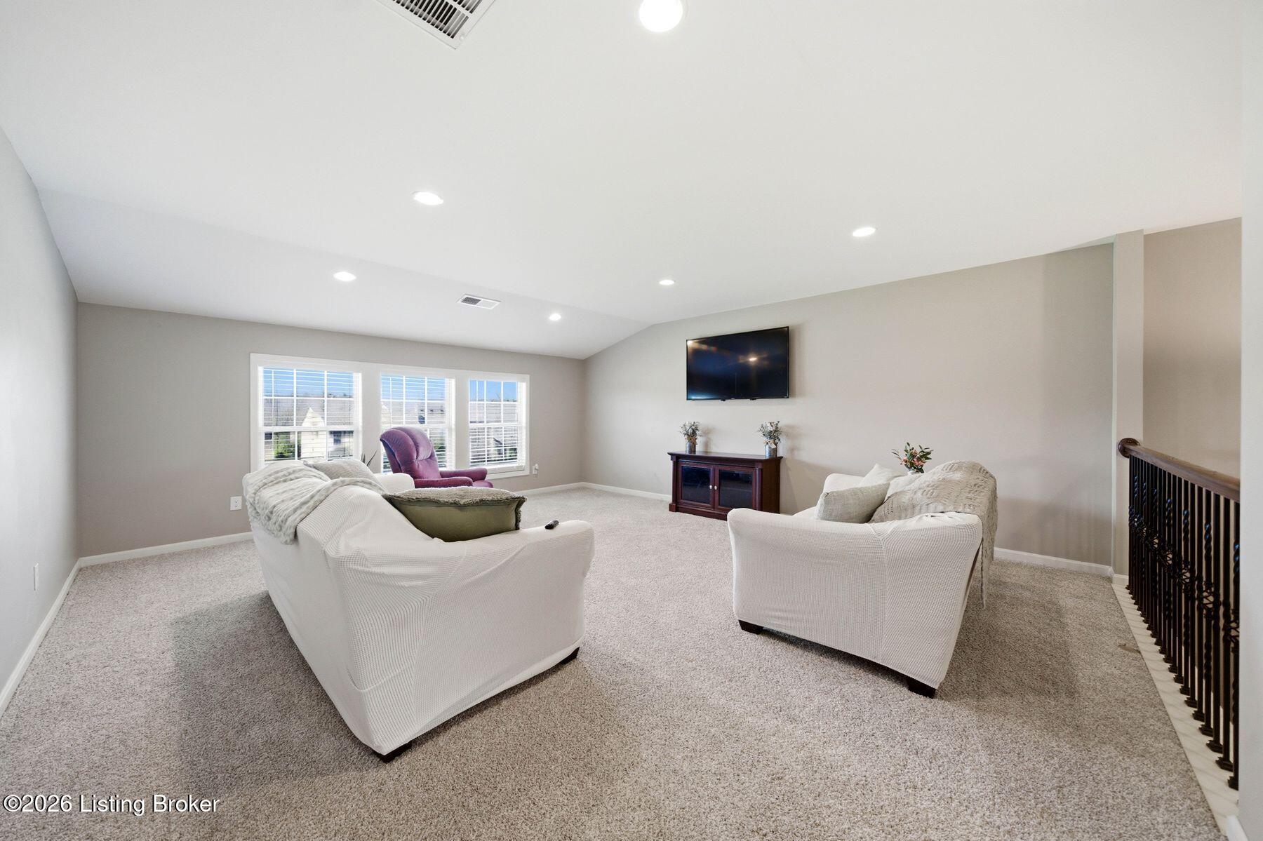 8908 Talon Ridge Dr