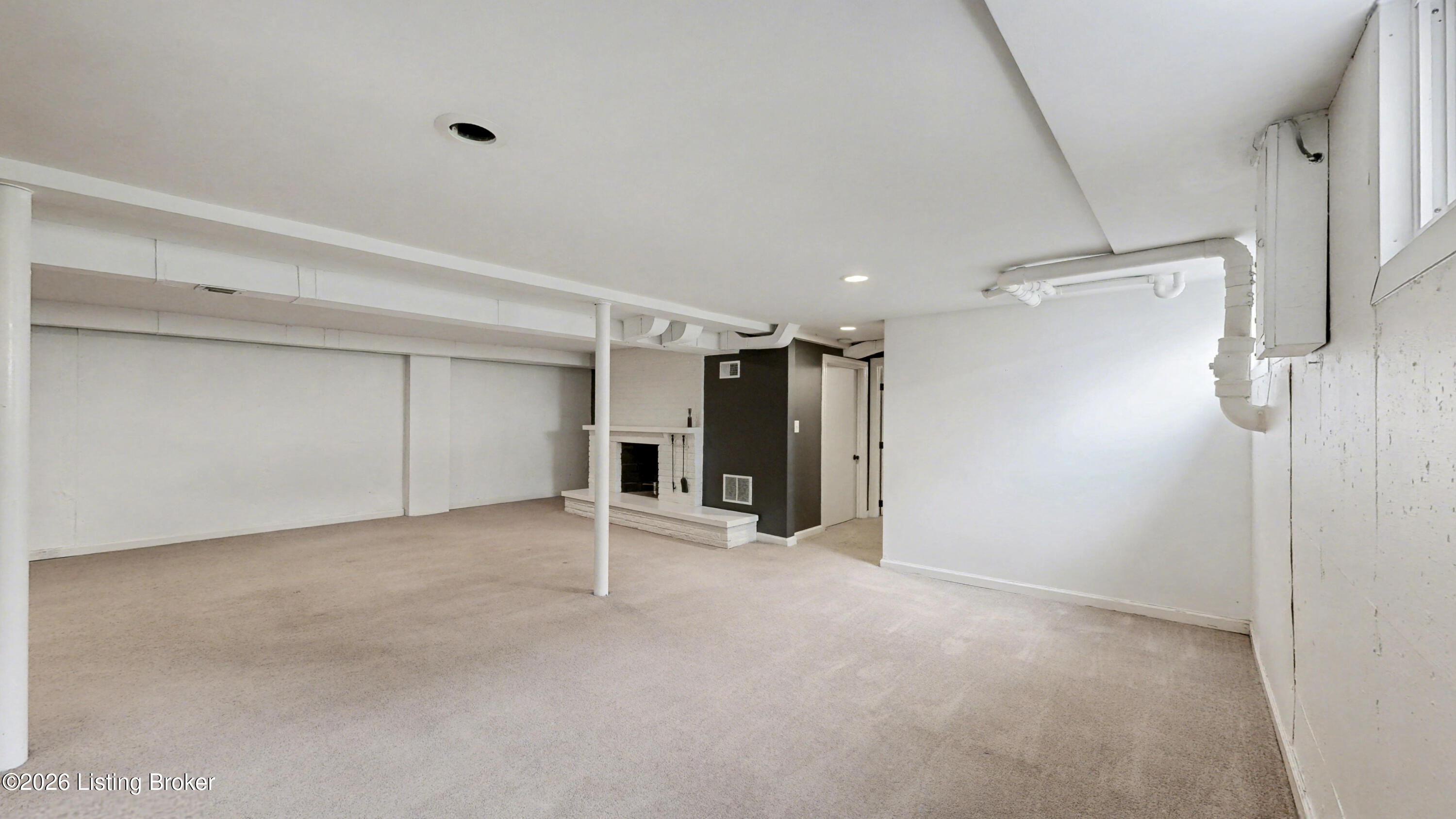 2525 Wendell Ave