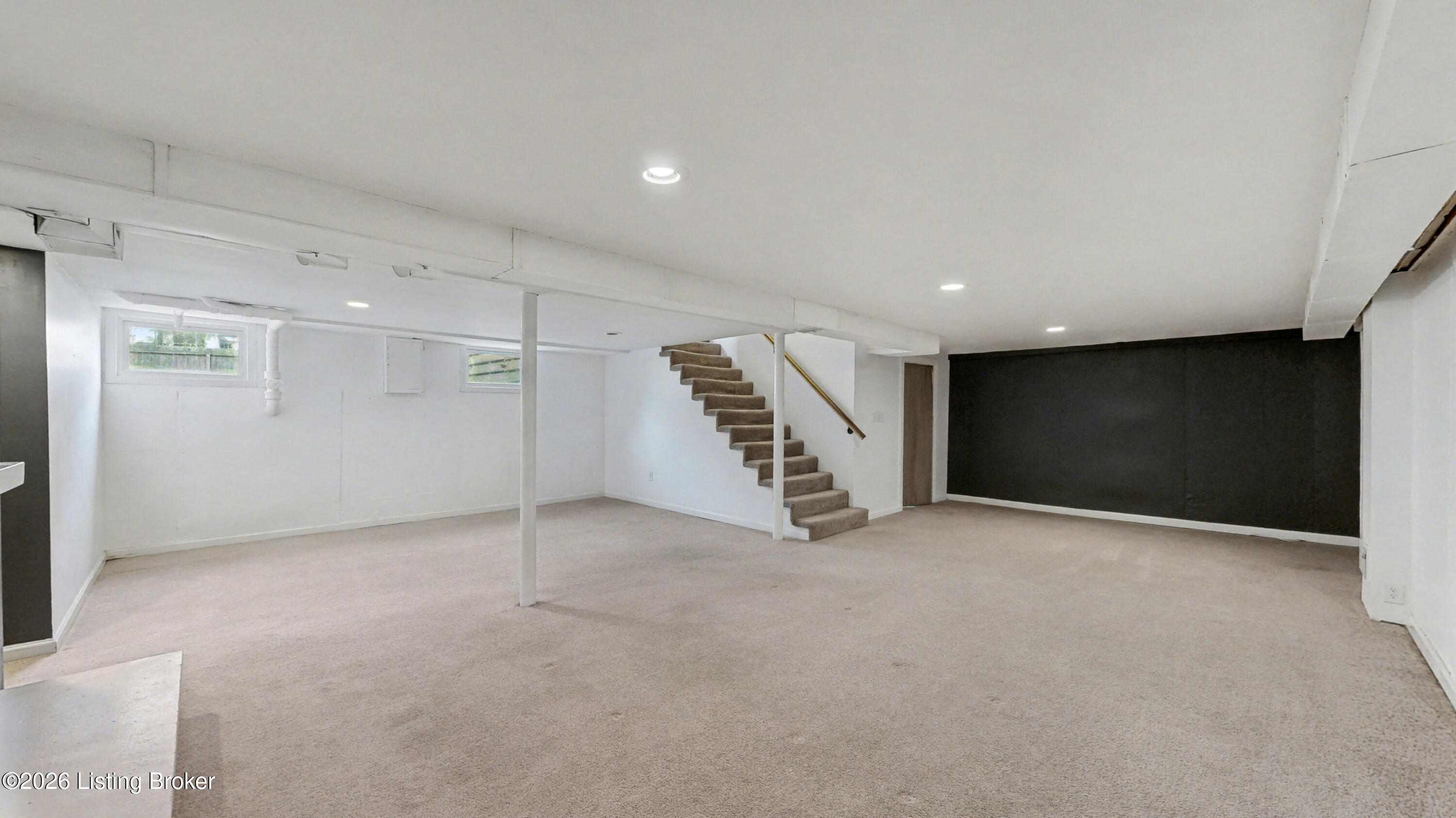 2525 Wendell Ave