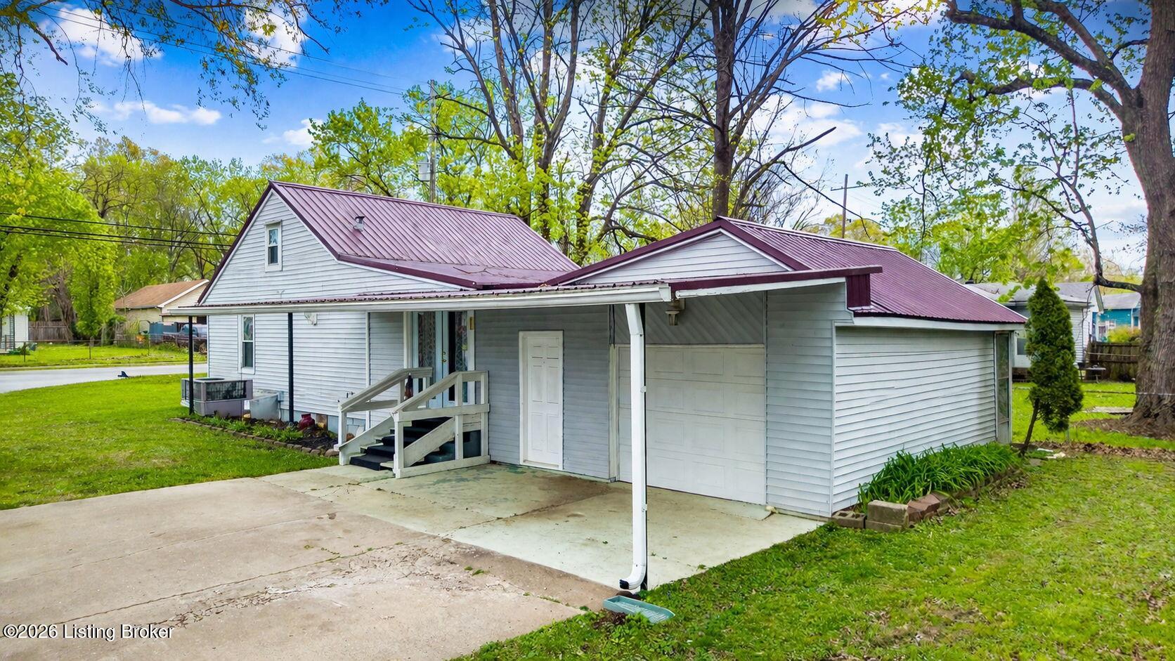 4116 Lees Ln