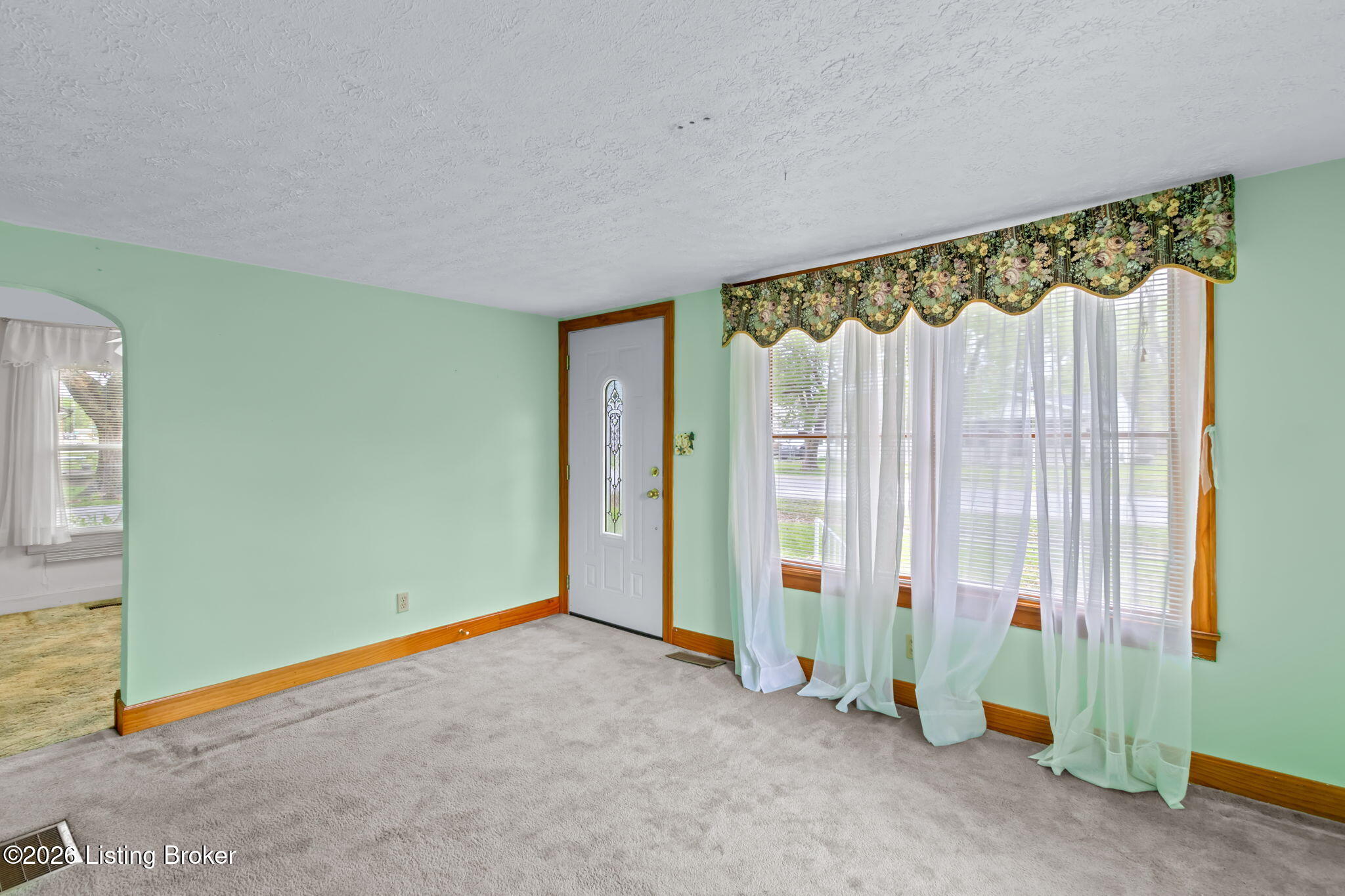 4116 Lees Ln