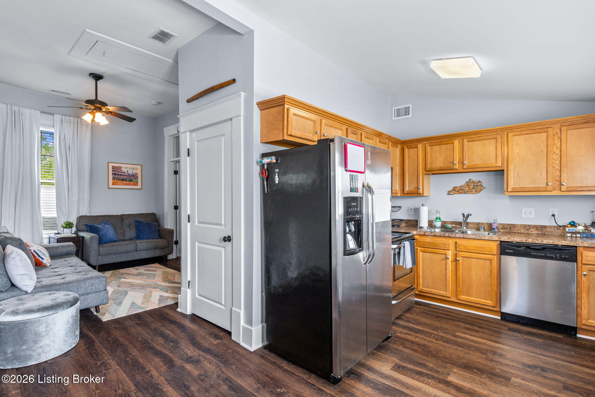 2126 New Main St