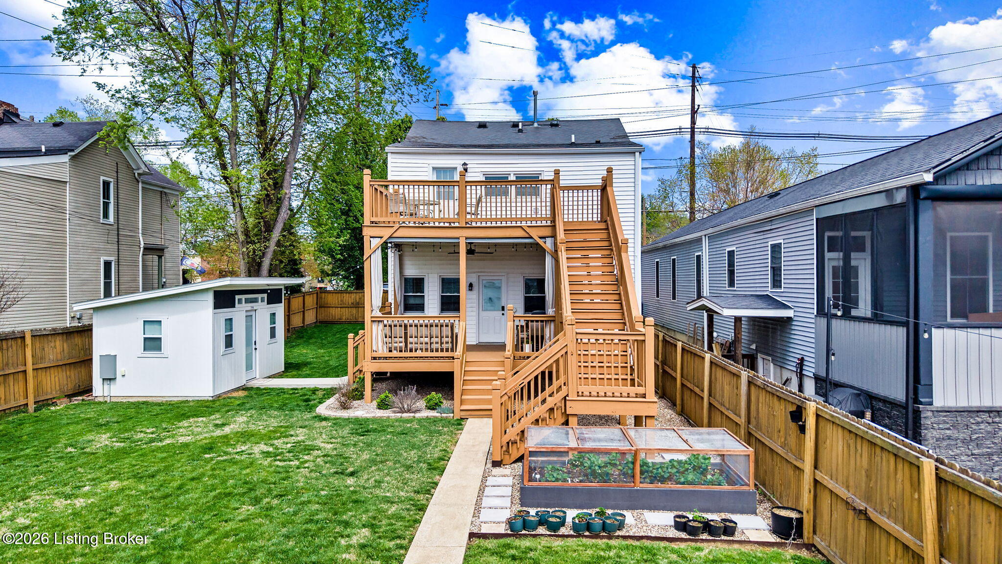 2126 New Main St