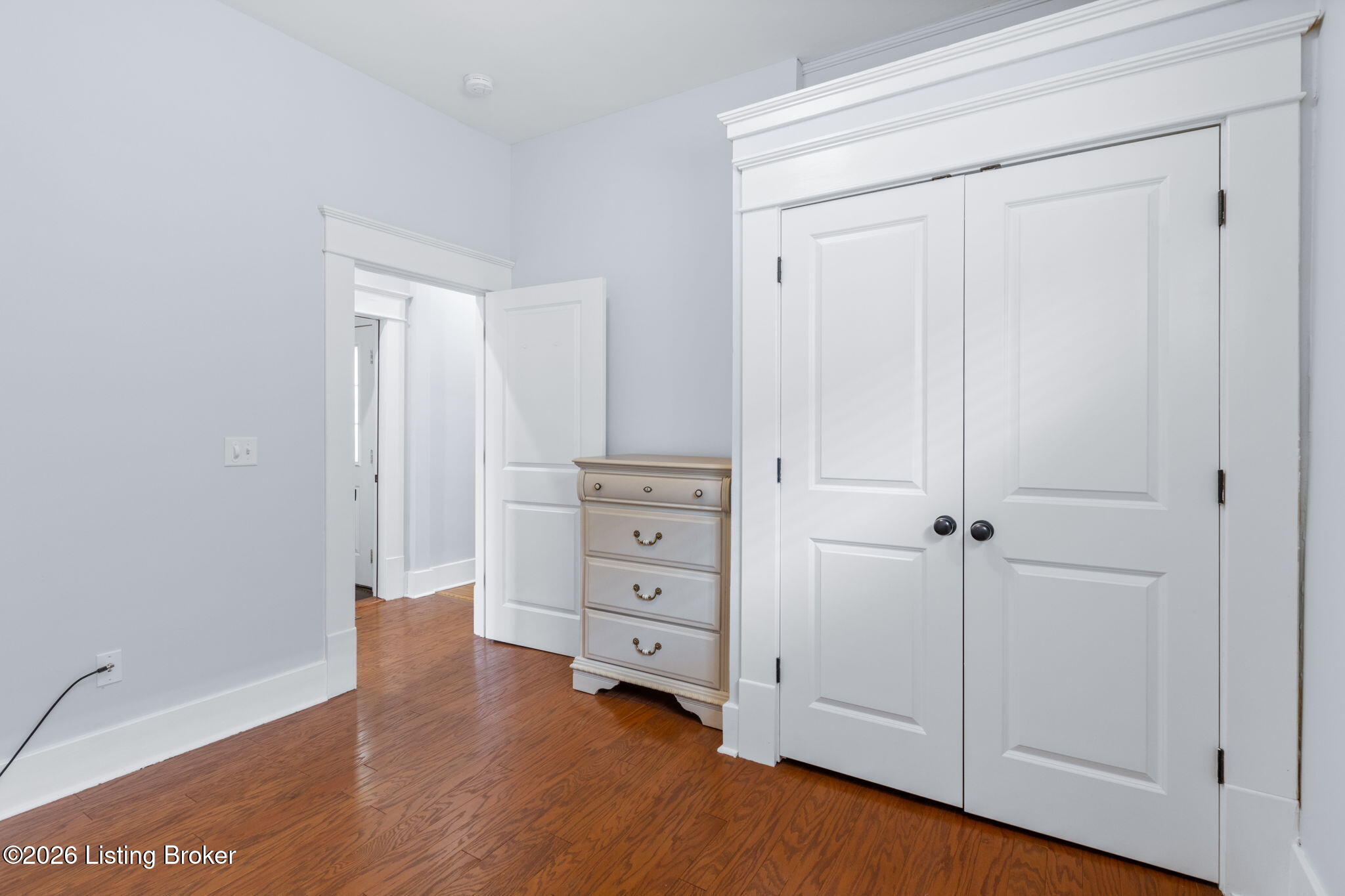 2126 New Main St