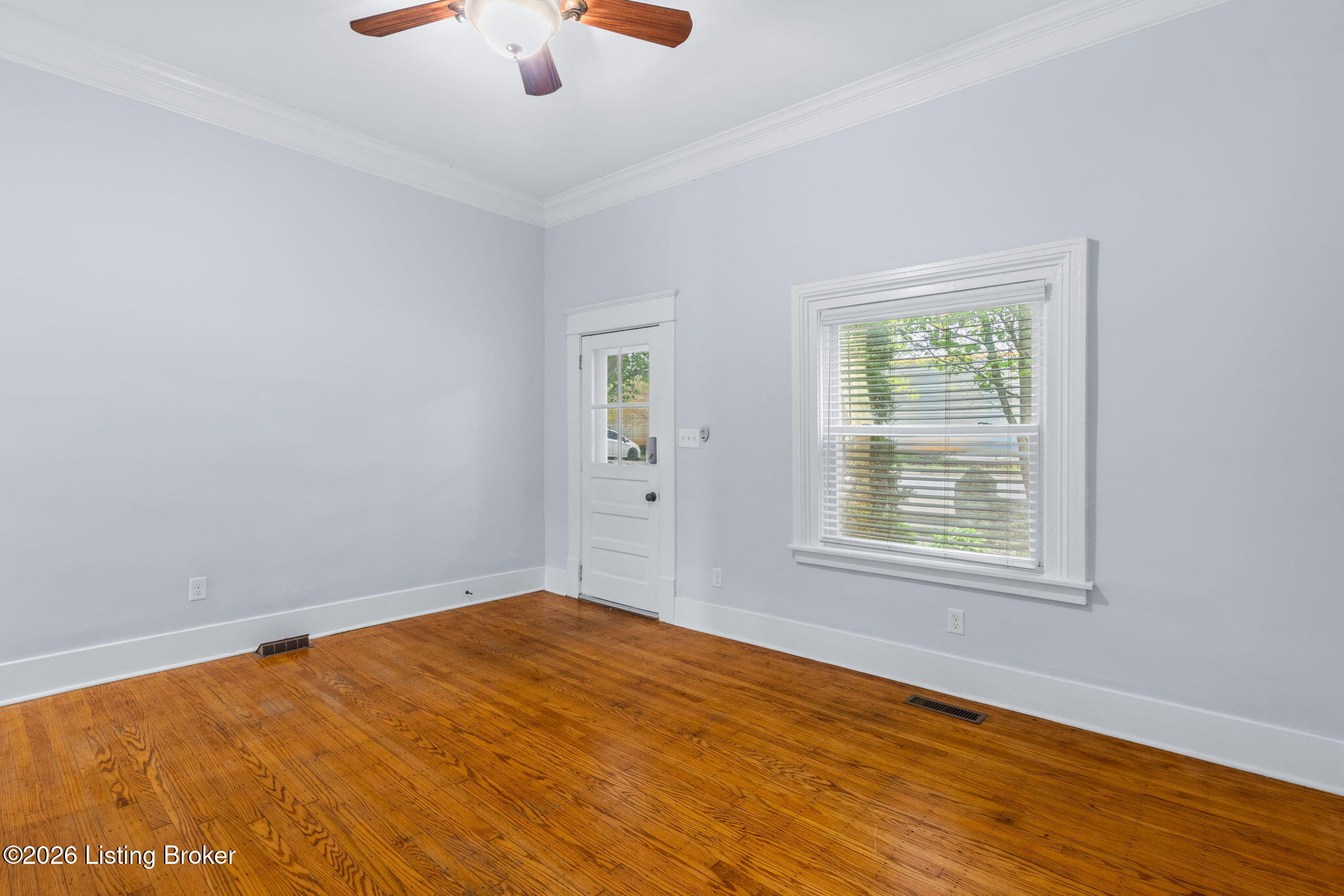 2126 New Main St