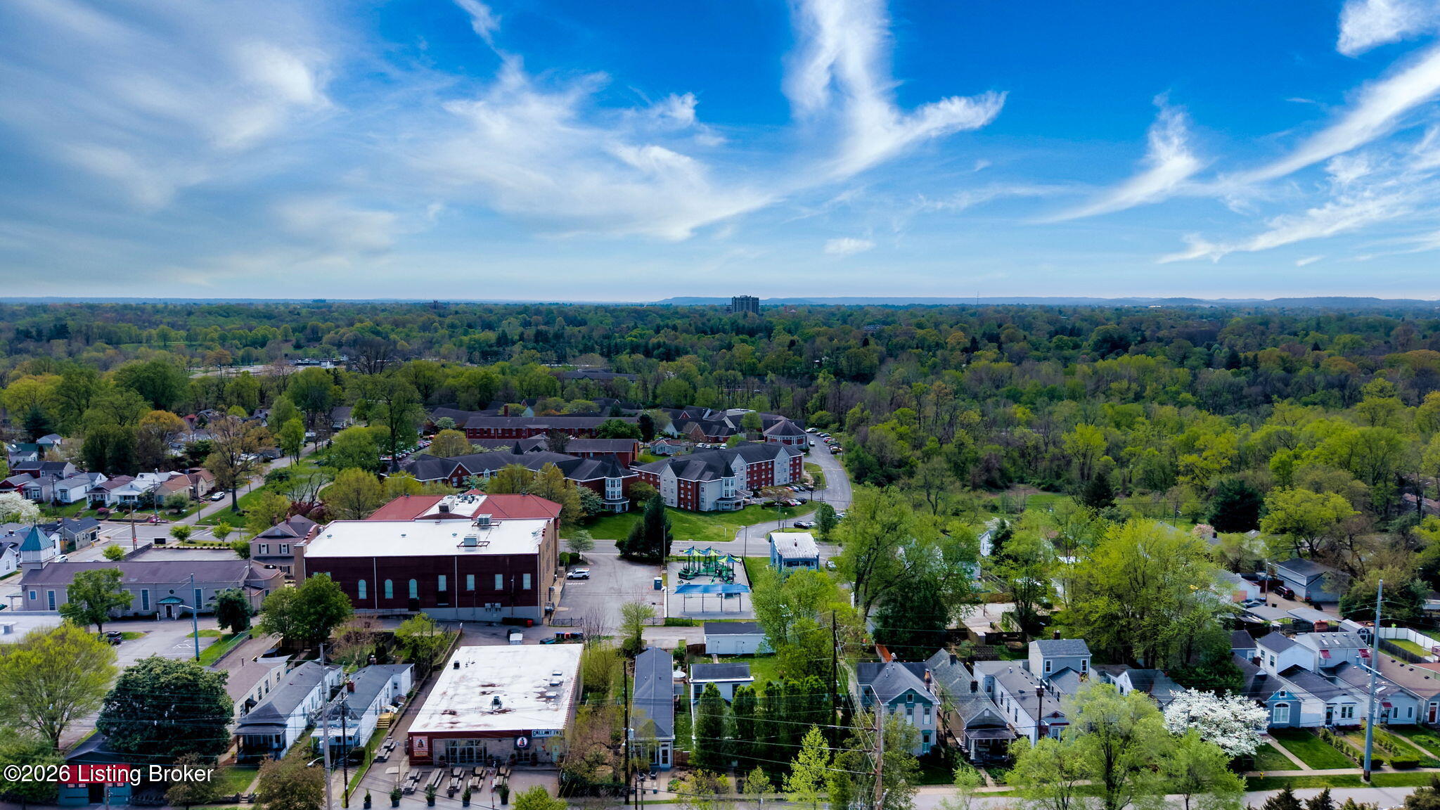 2126 New Main St
