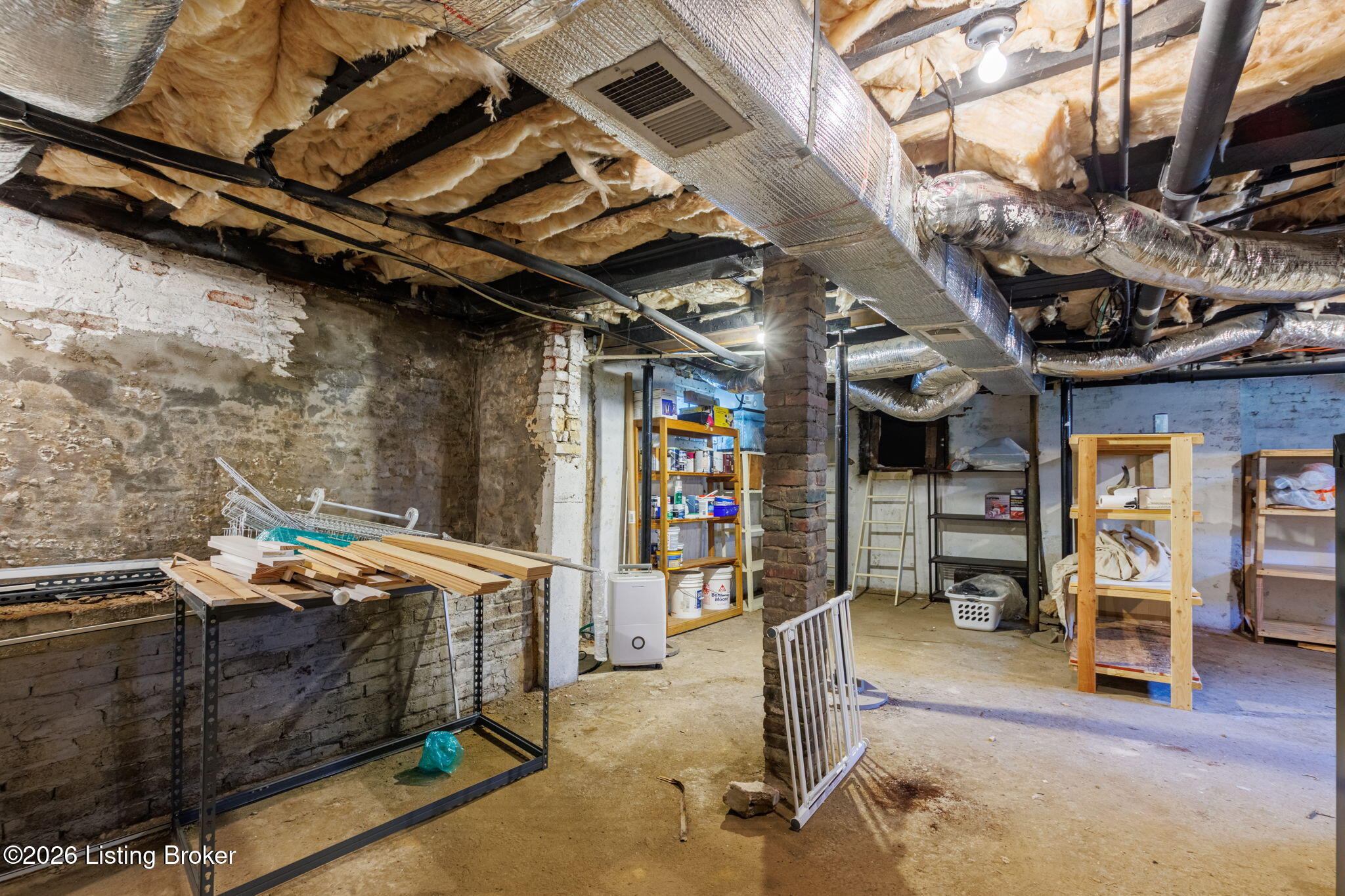 2126 New Main St
