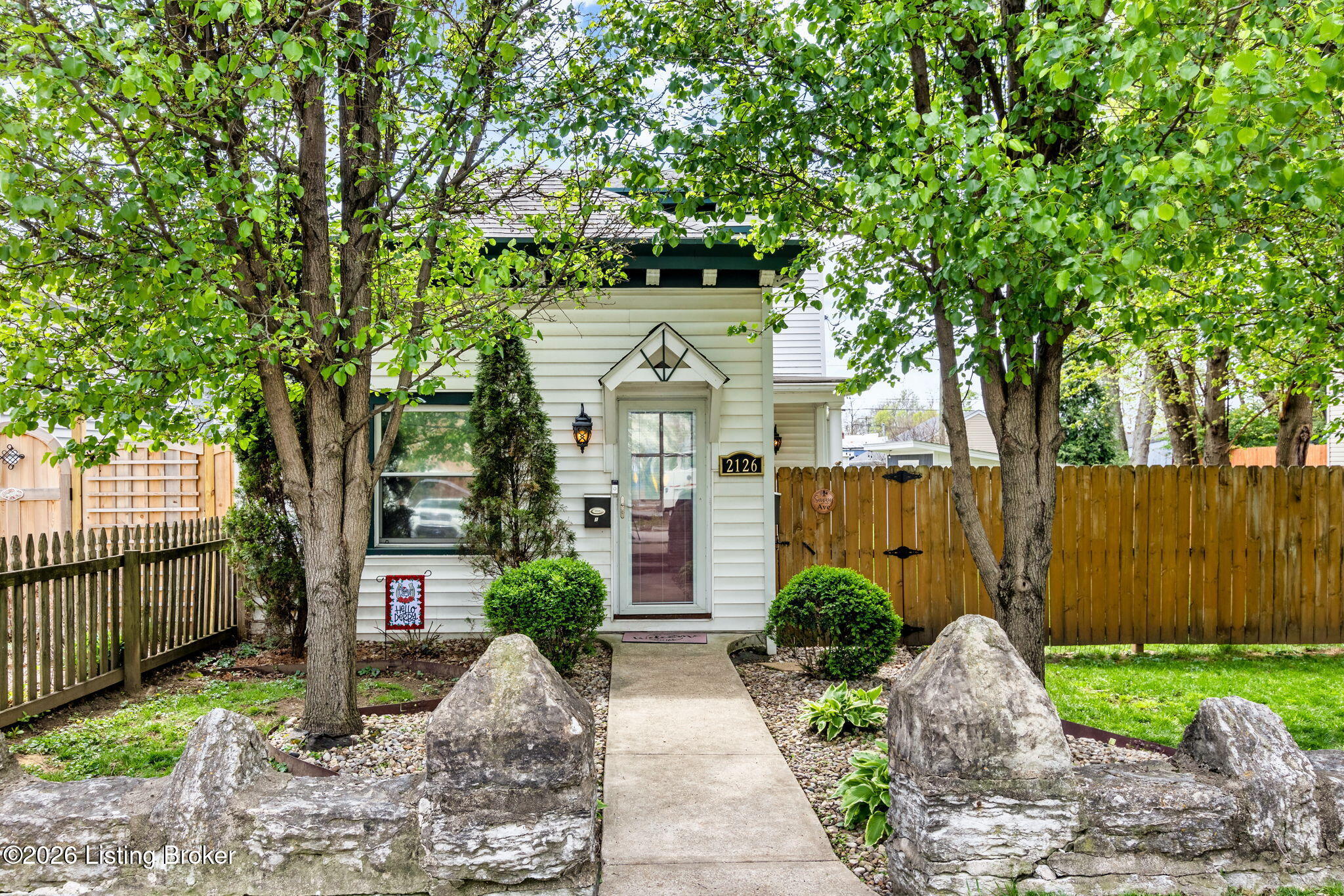 2126 New Main St