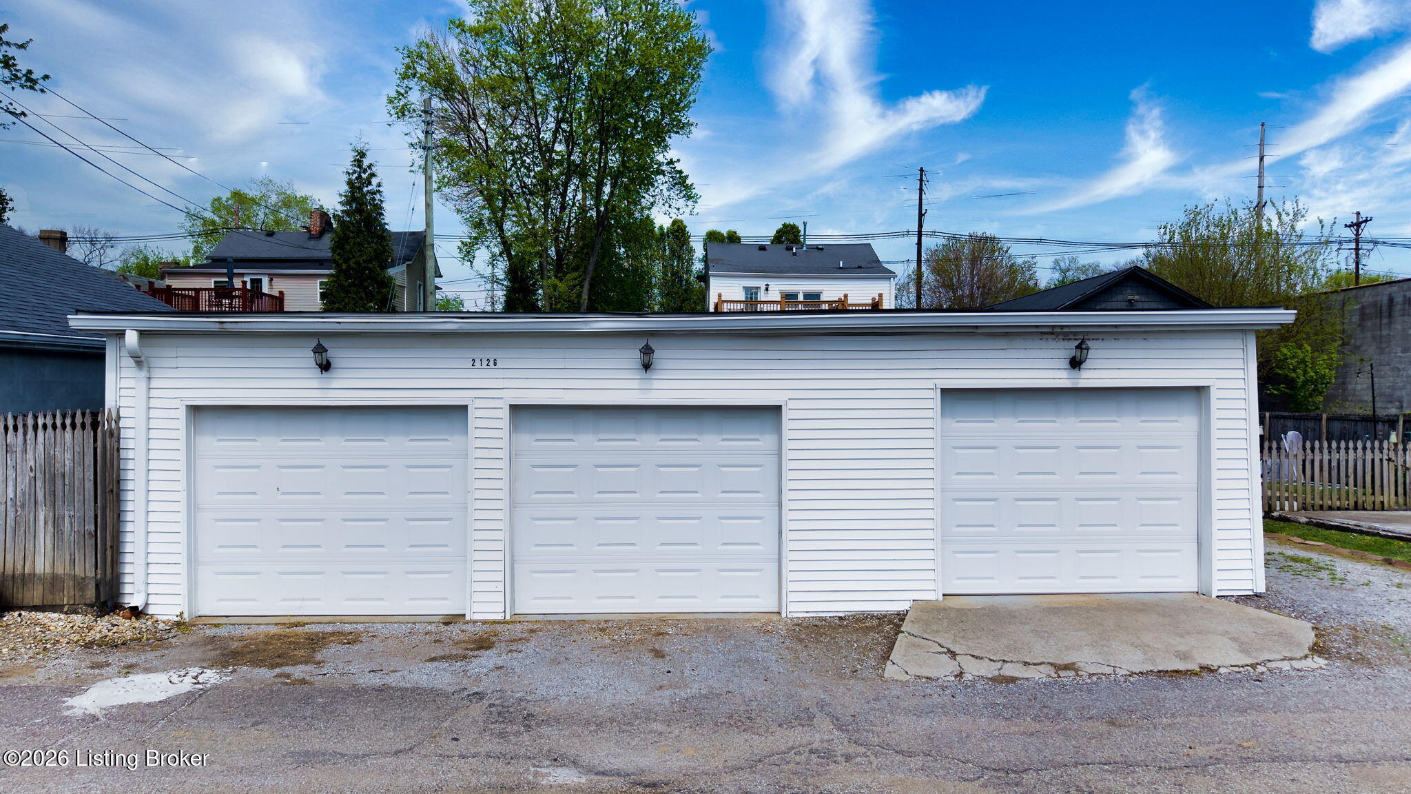 2126 New Main St