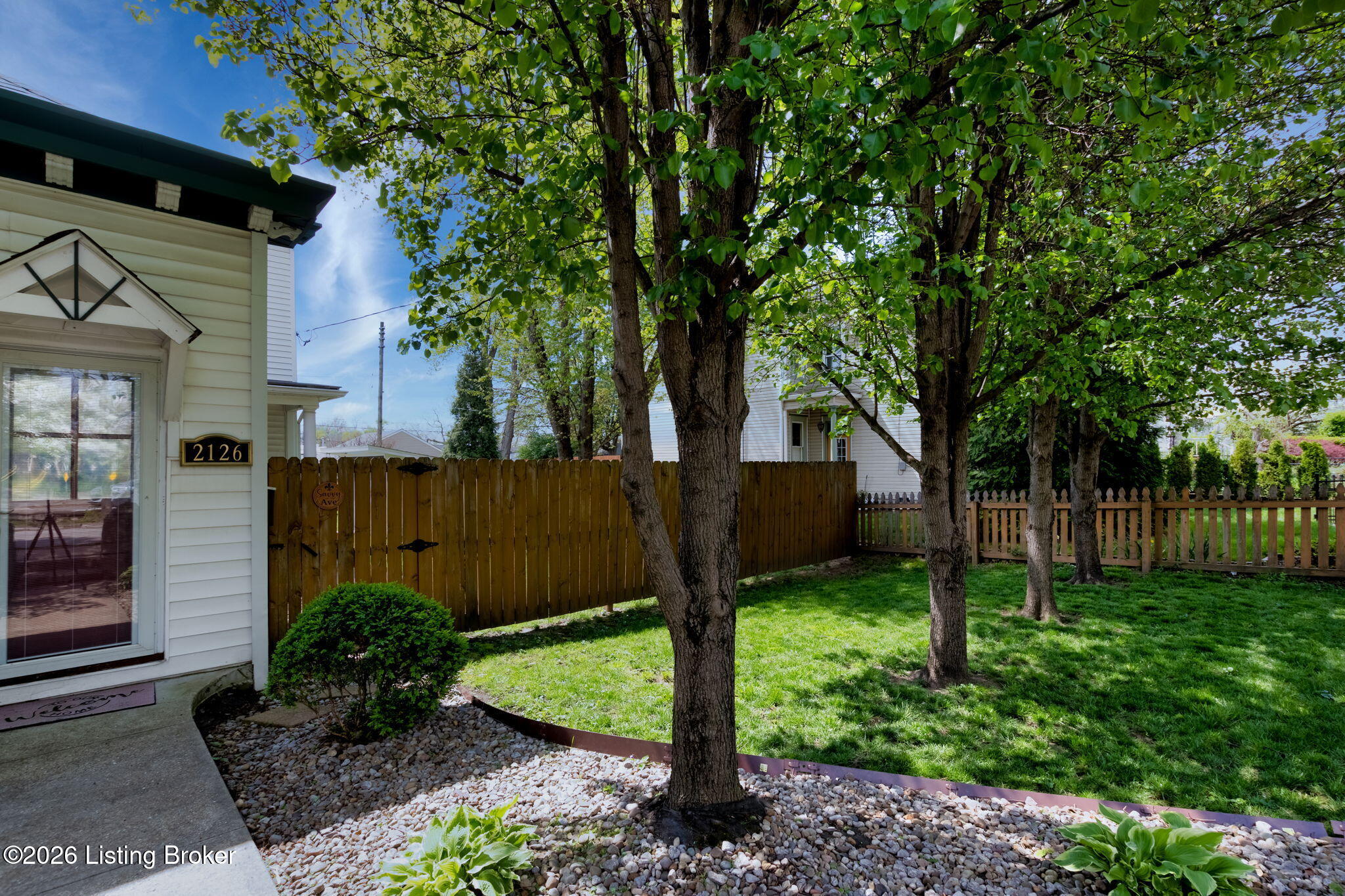 2126 New Main St