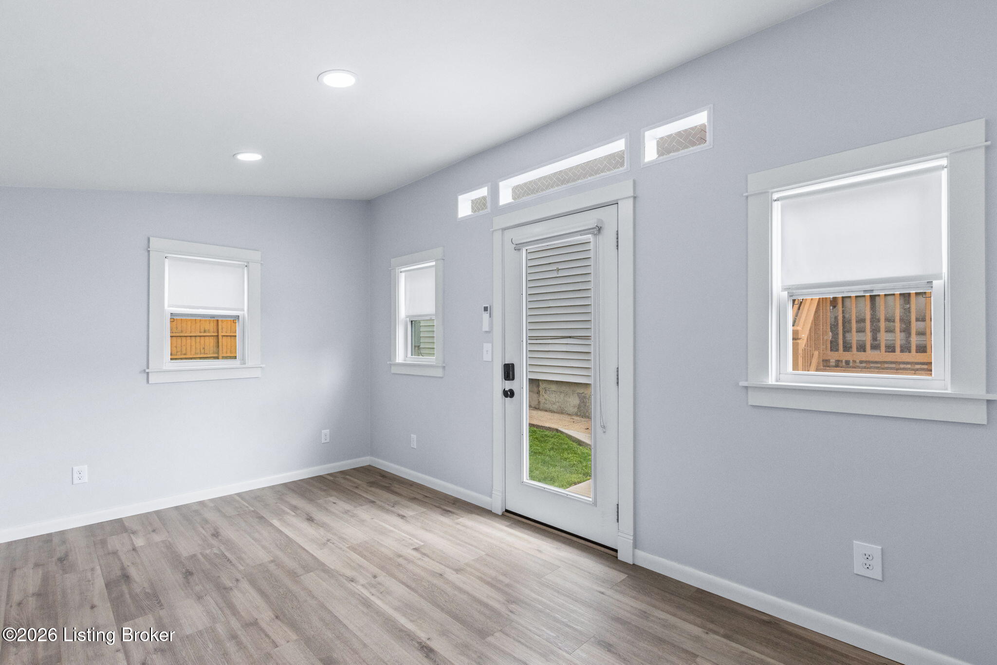 2126 New Main St