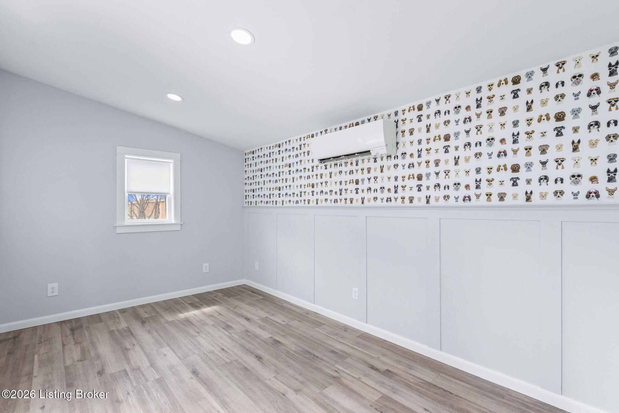 2126 New Main St