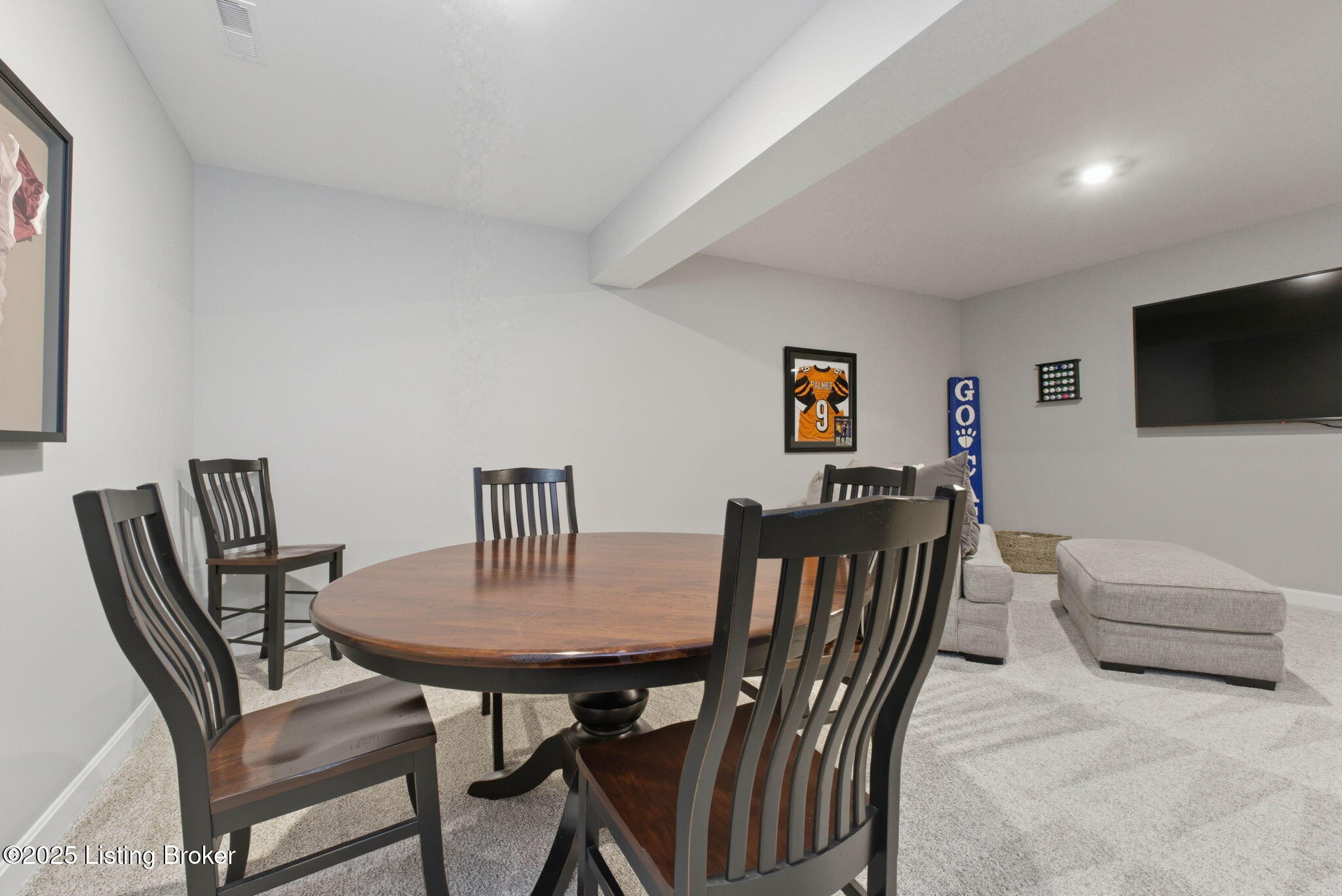 5525 Ruby Falls Dr