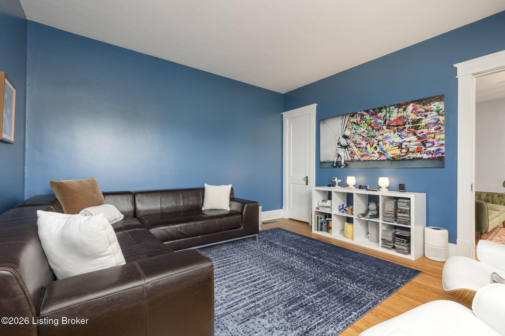 1100 Goss Ave