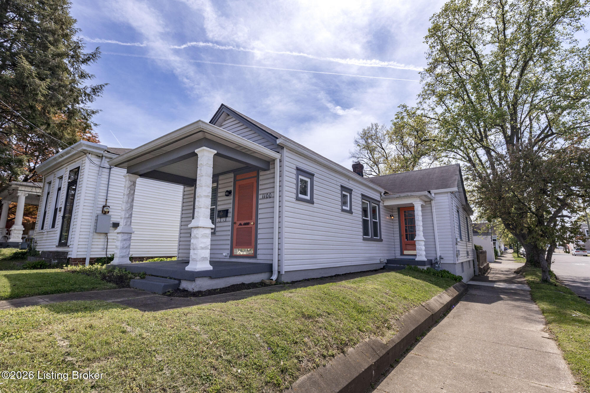 1100 Goss Ave