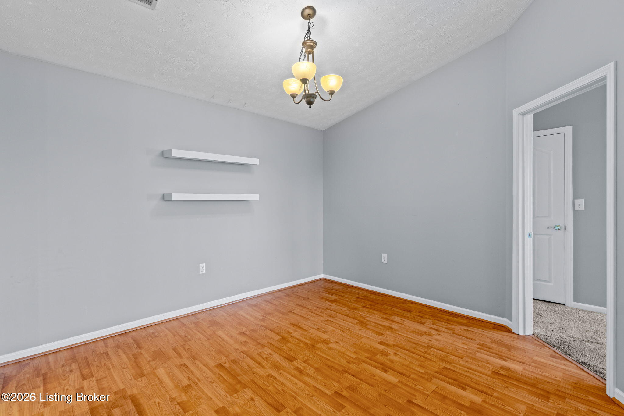 1303 Swan Pointe Blvd 202
