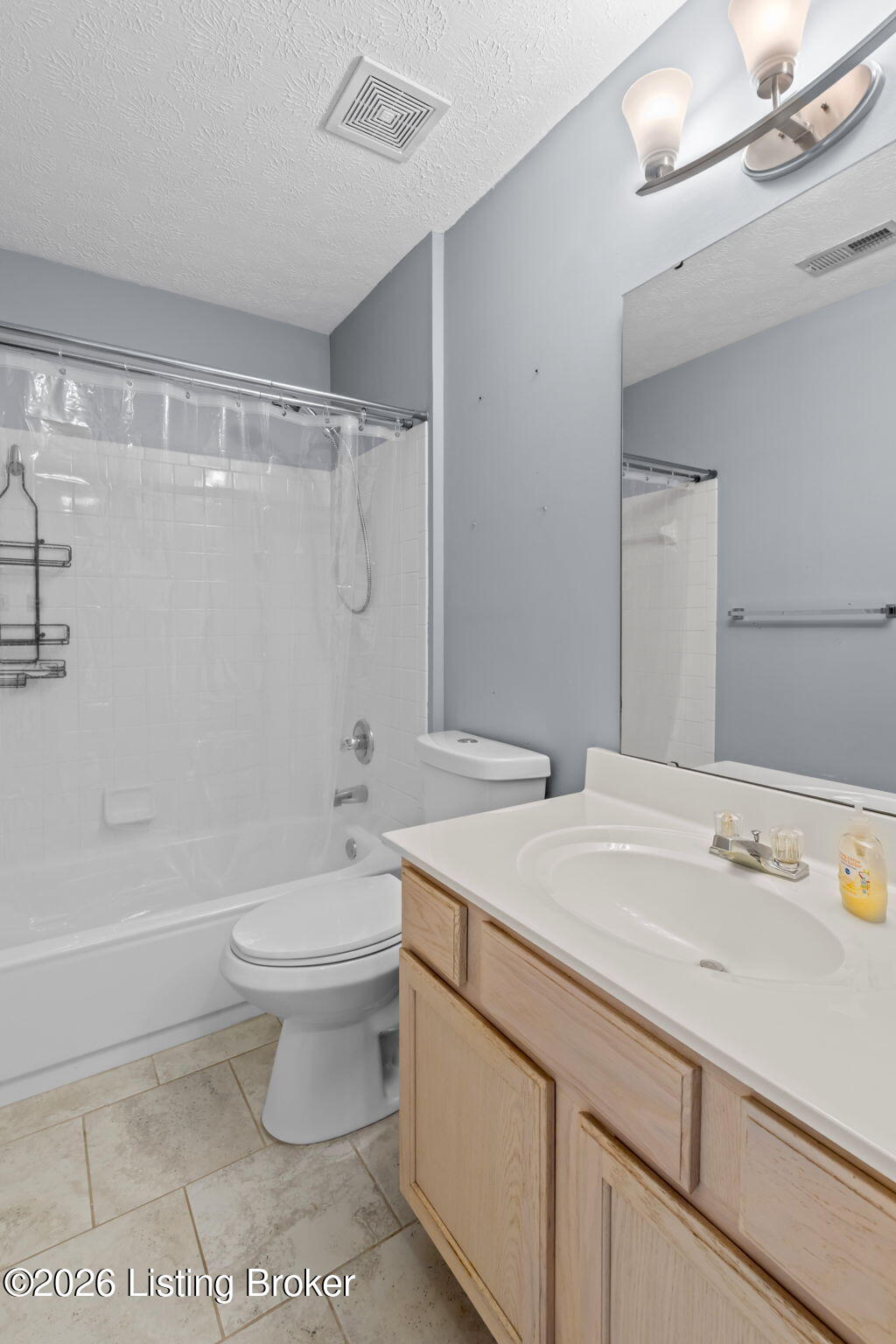 1303 Swan Pointe Blvd 202