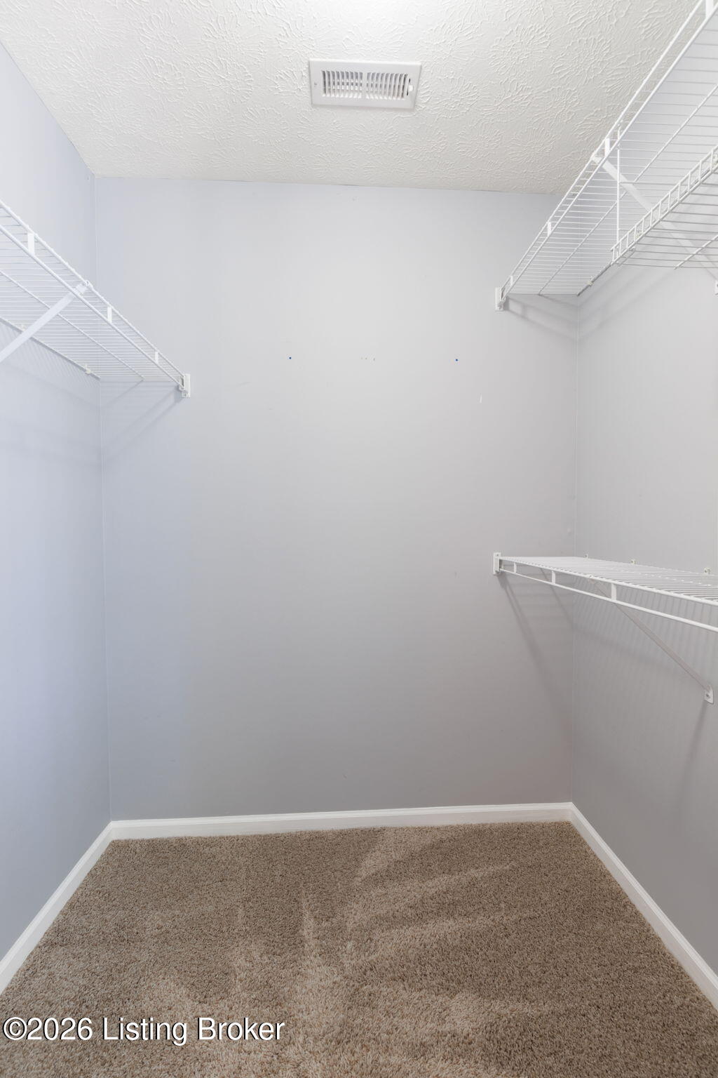1303 Swan Pointe Blvd 202