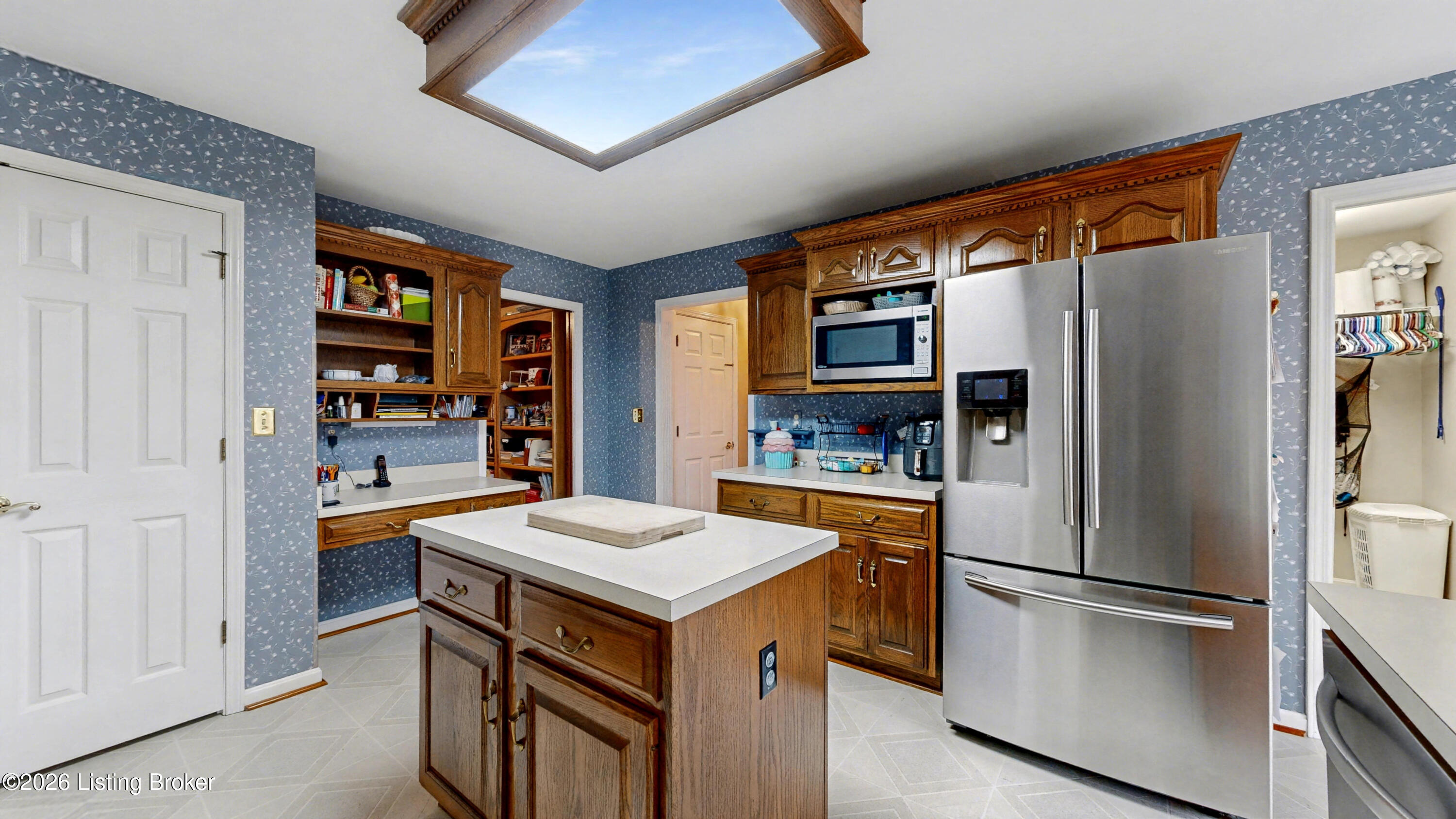 10935 Old Harrods Woods Cir
