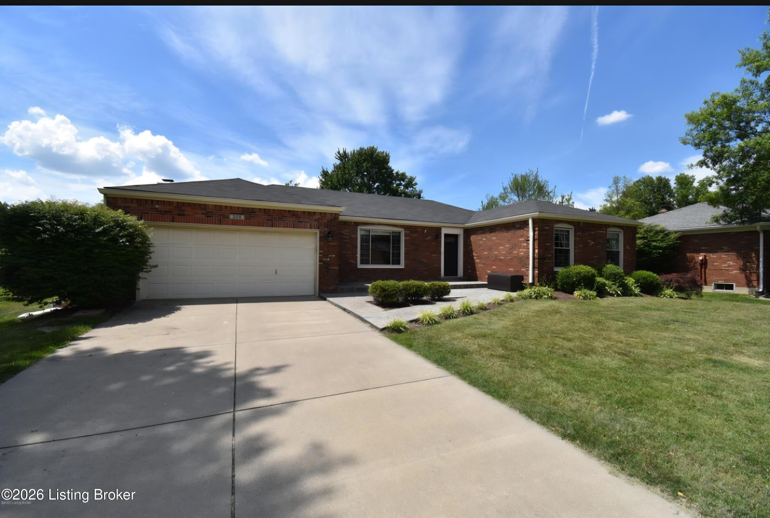 308 Hawick Pl