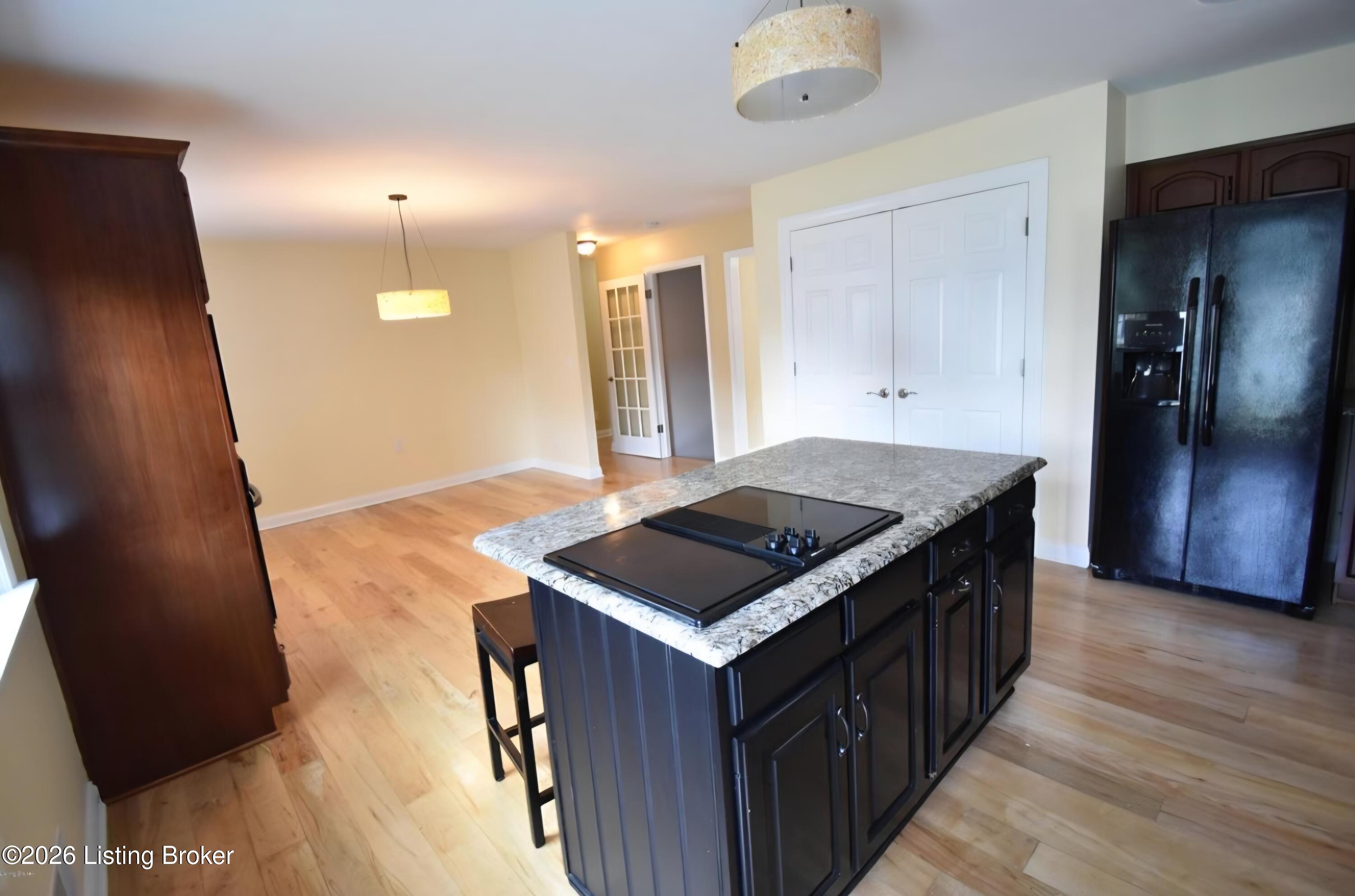 308 Hawick Pl