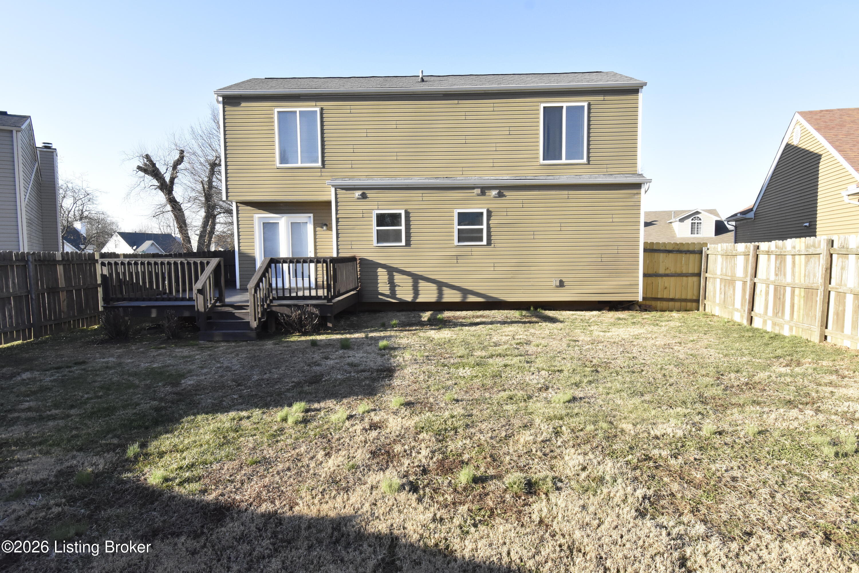 8102 Village Point Dr