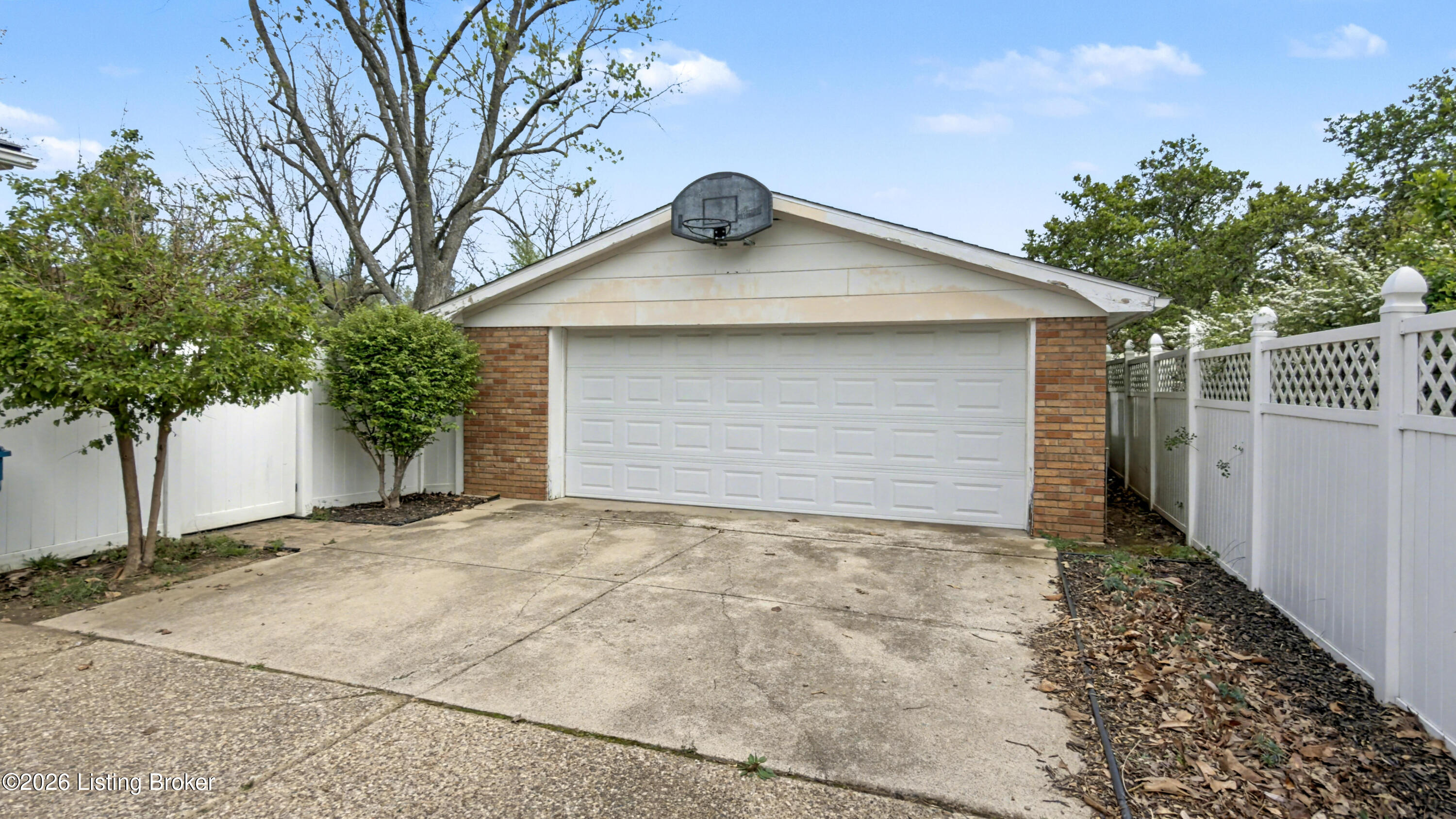 8413 Acme Way