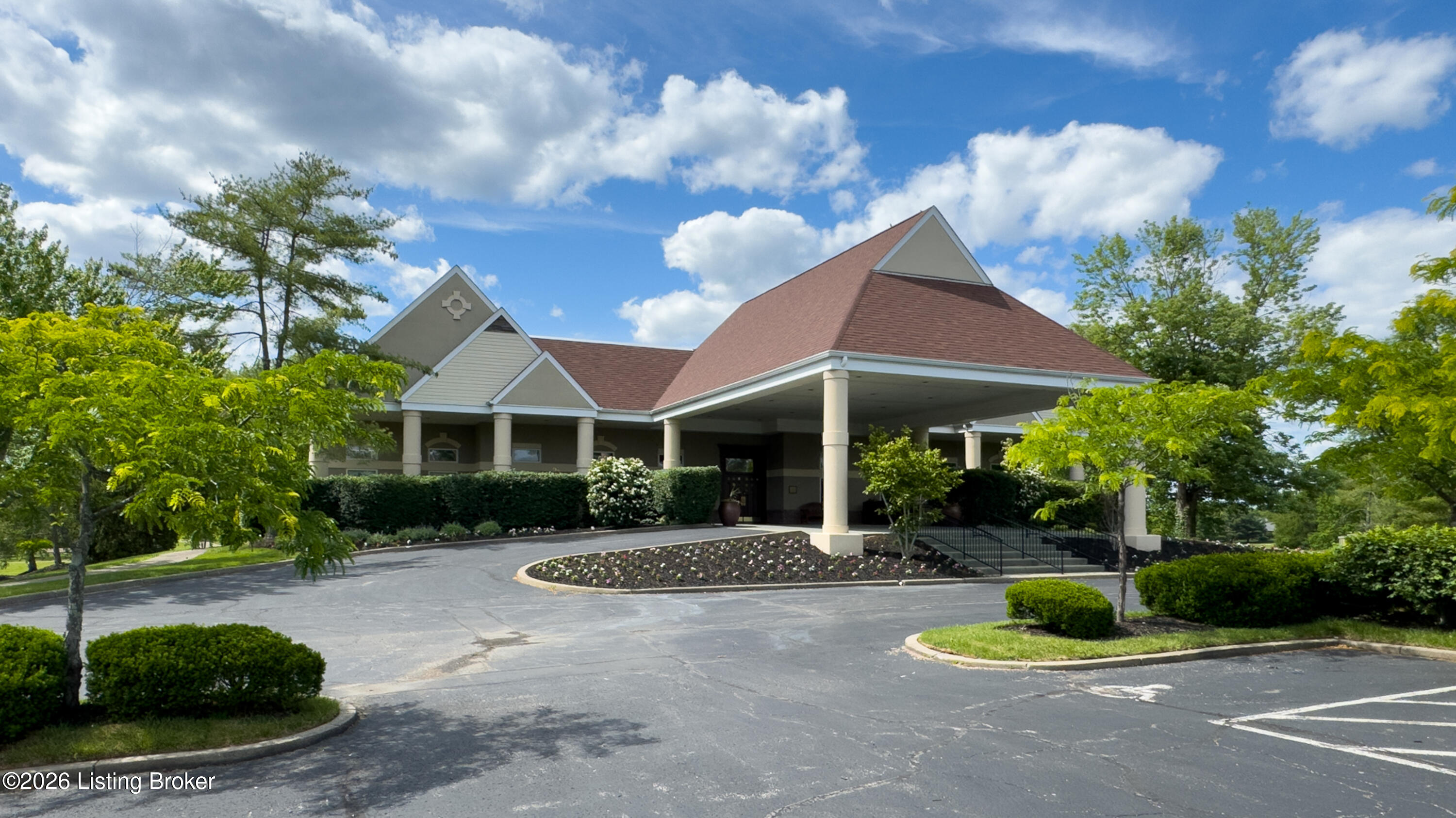 2614 Hedgepath Trail