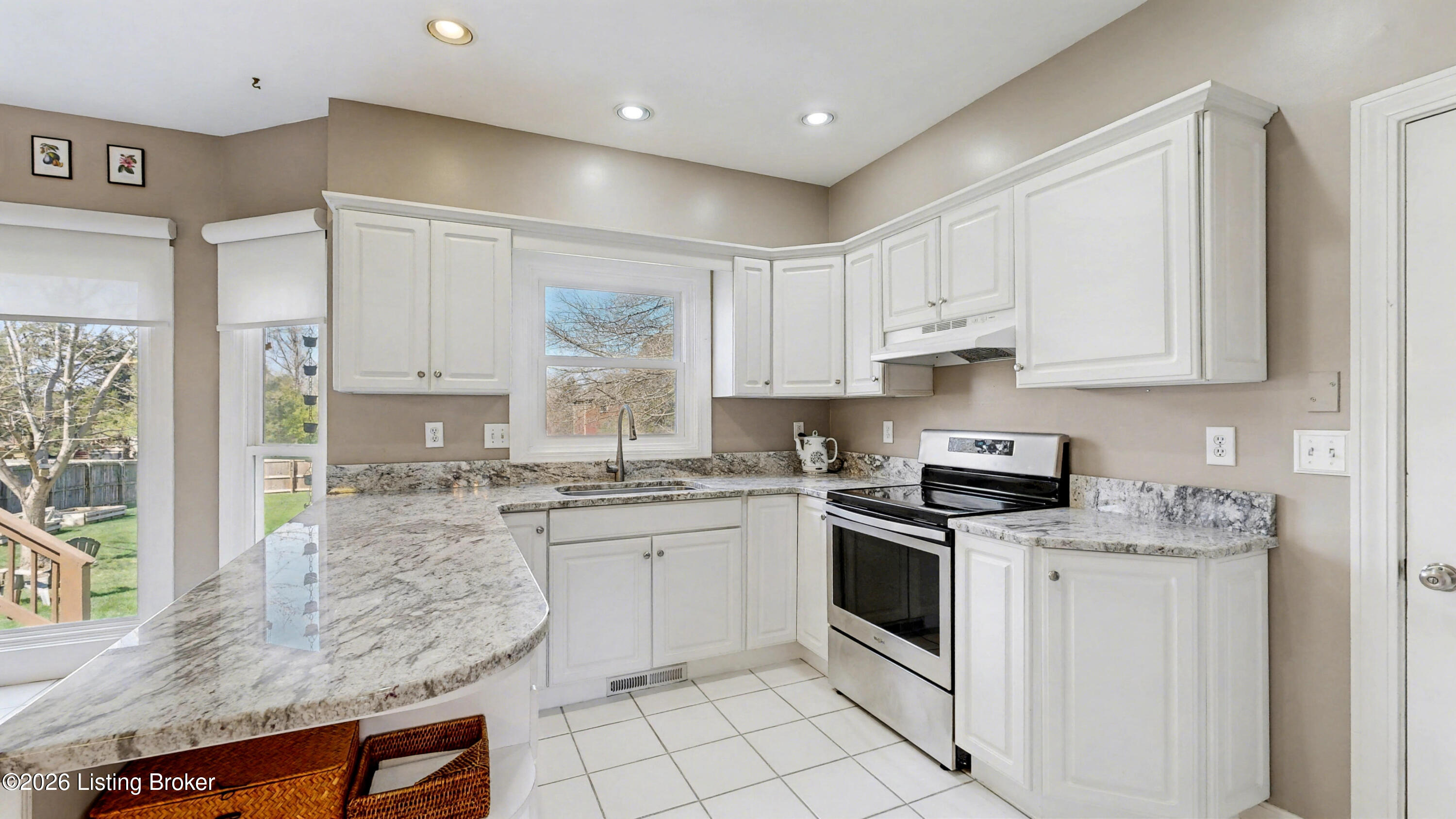 2614 Hedgepath Trail