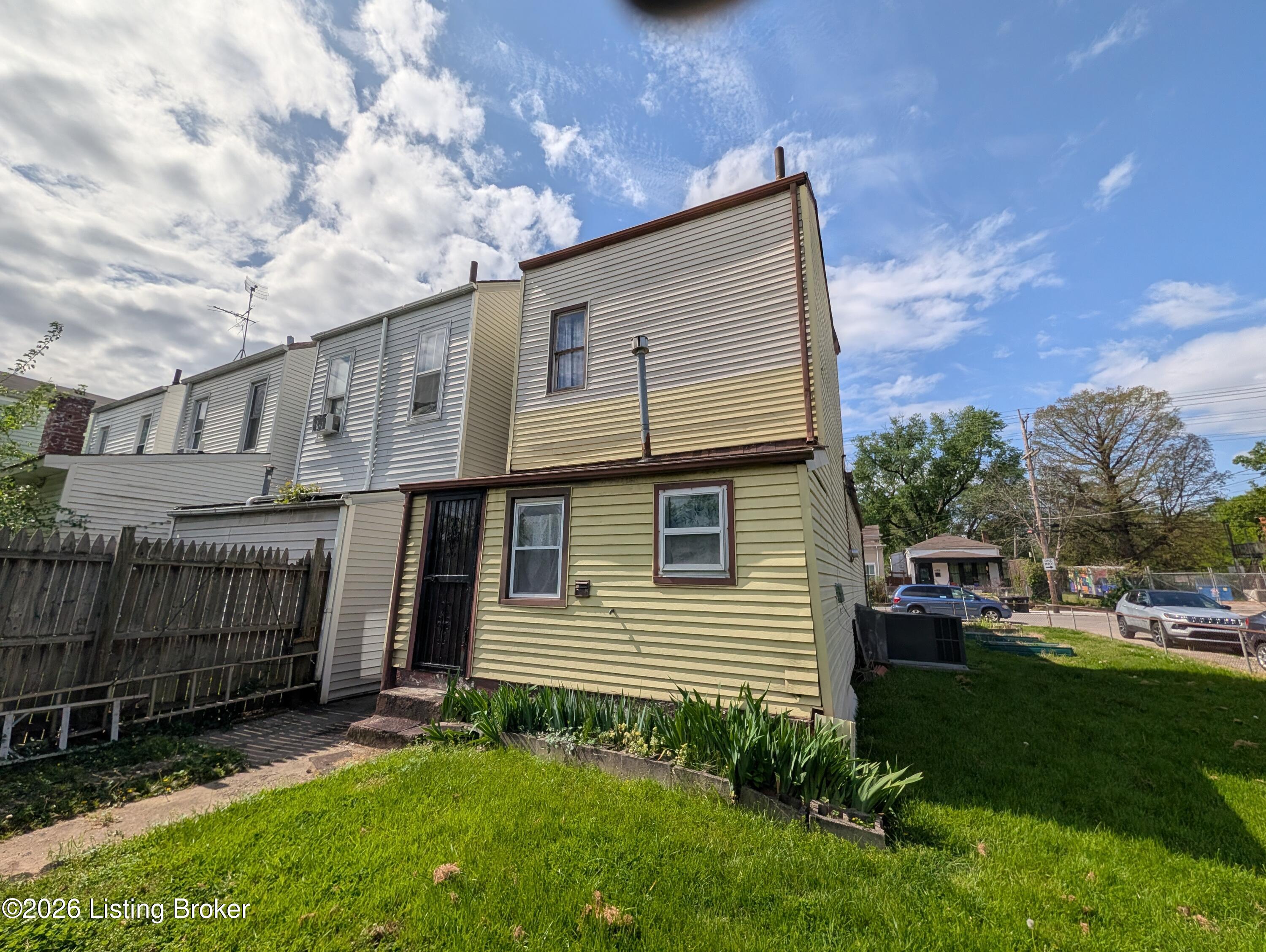 1729 Portland Ave
