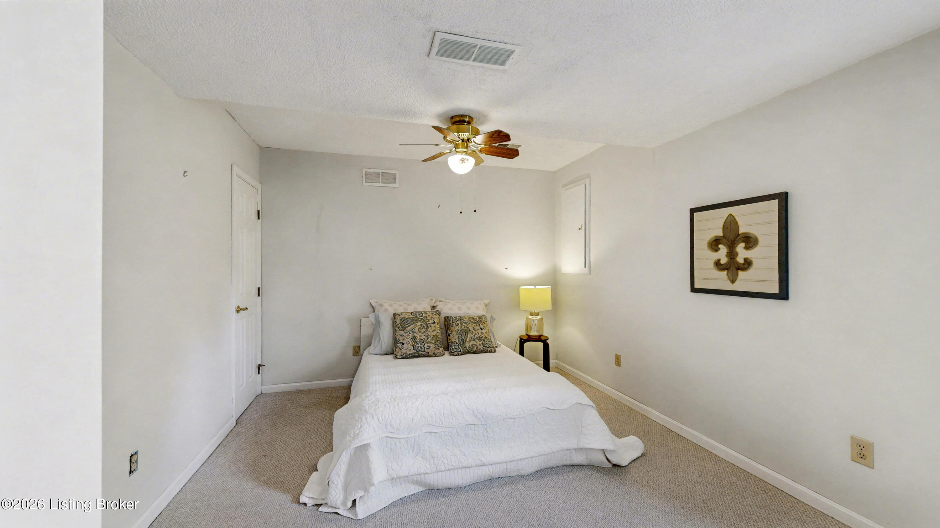 801 Gleneagle Ct