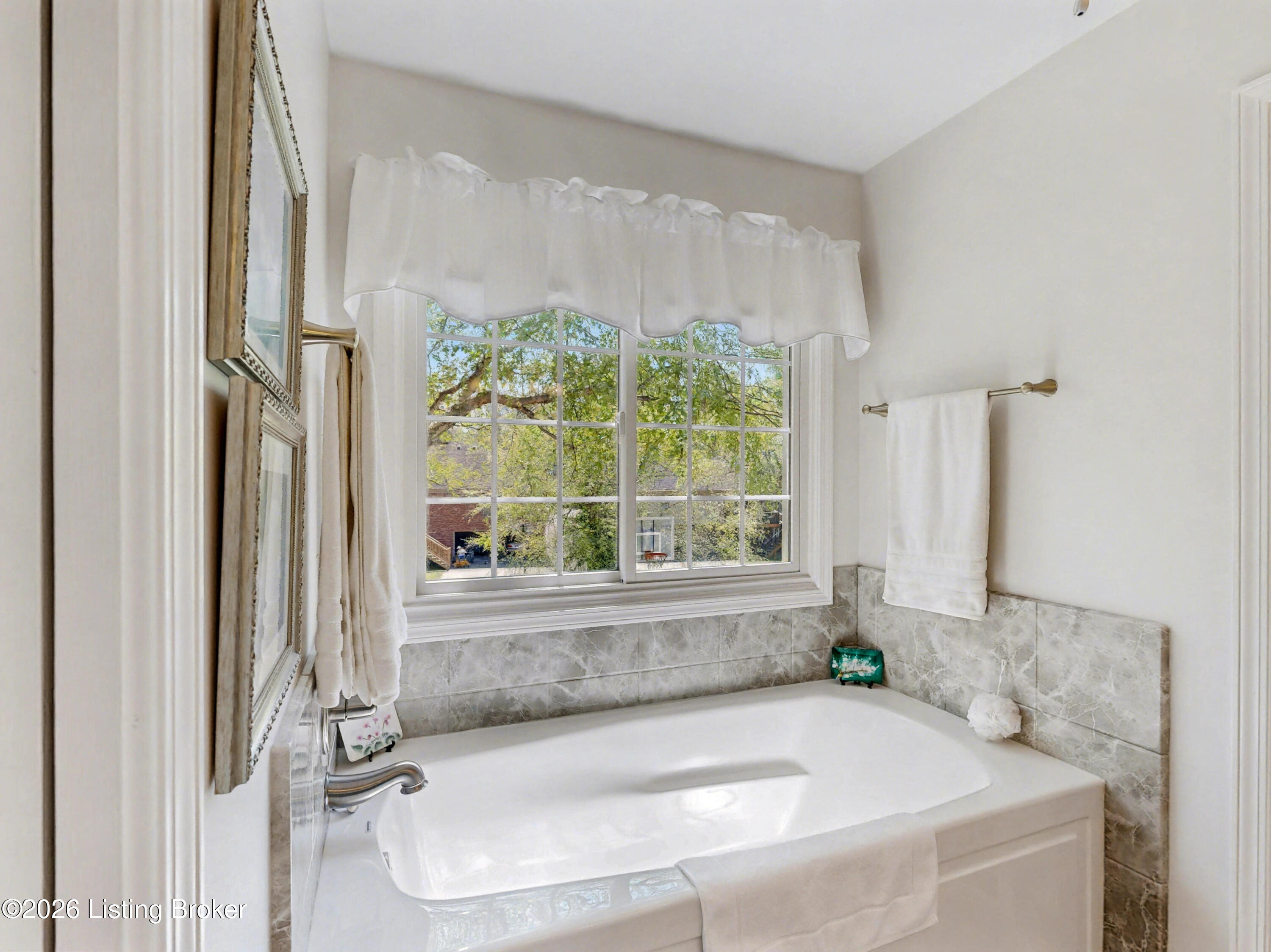 801 Gleneagle Ct