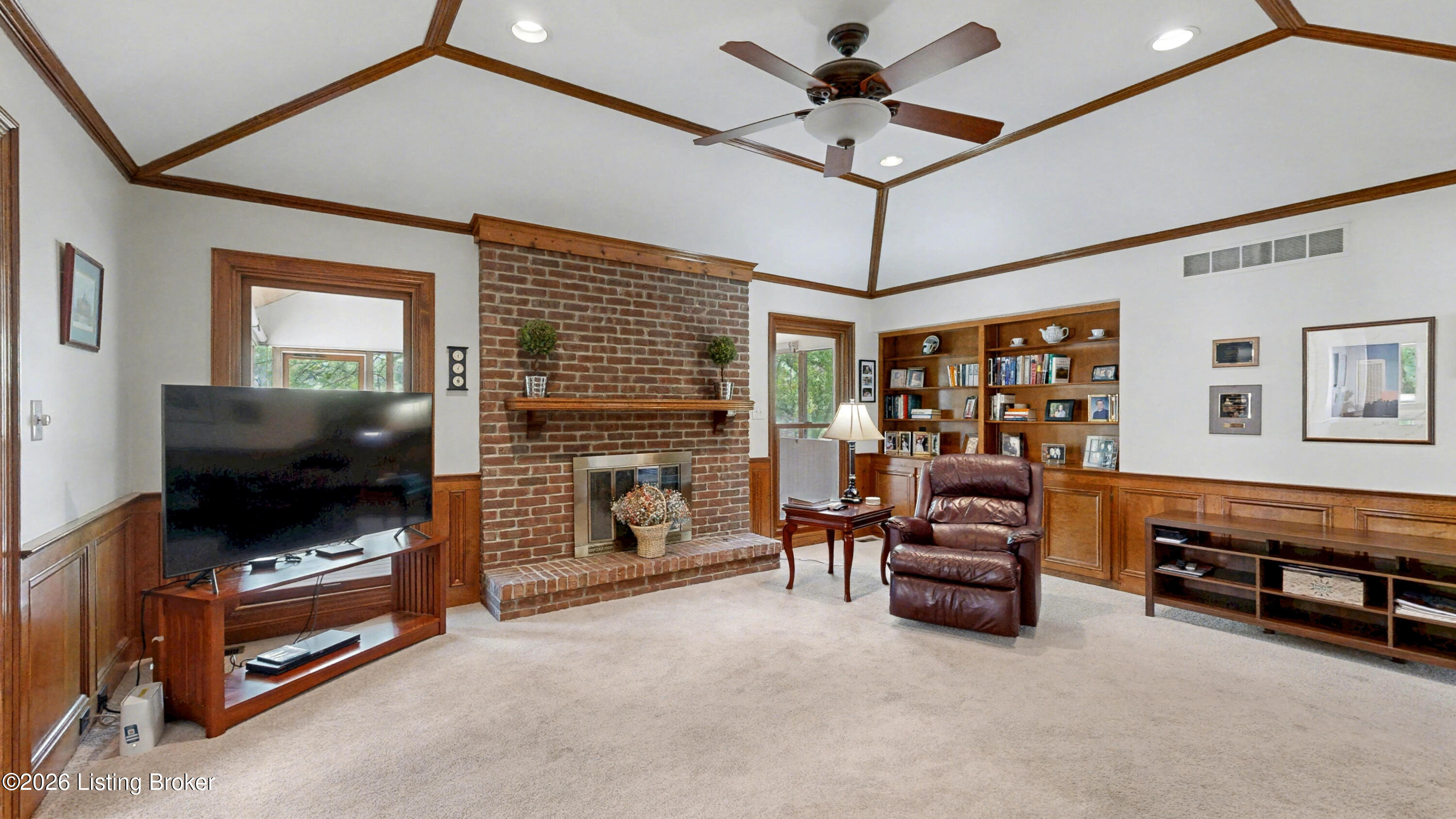 801 Gleneagle Ct
