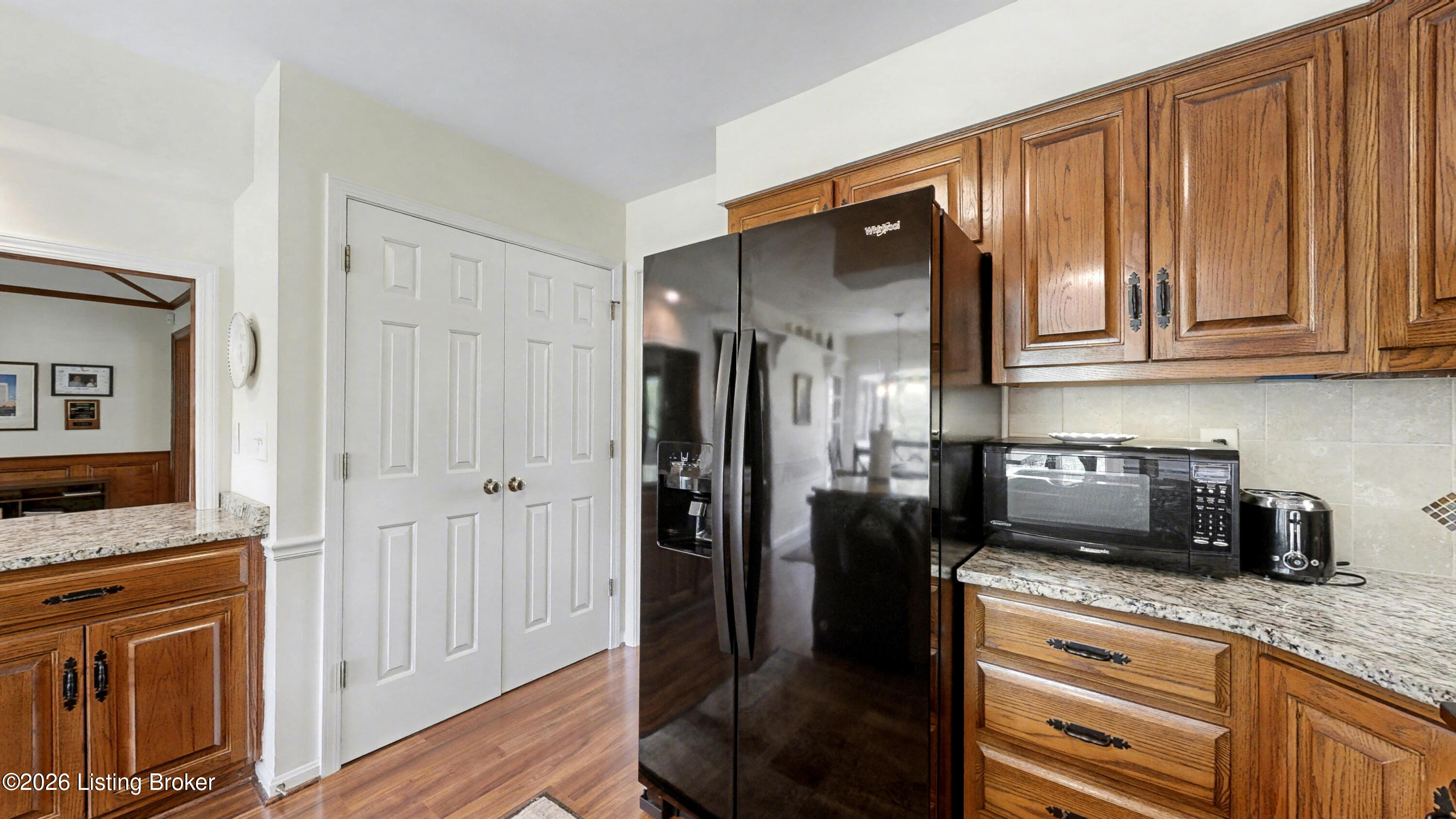 801 Gleneagle Ct