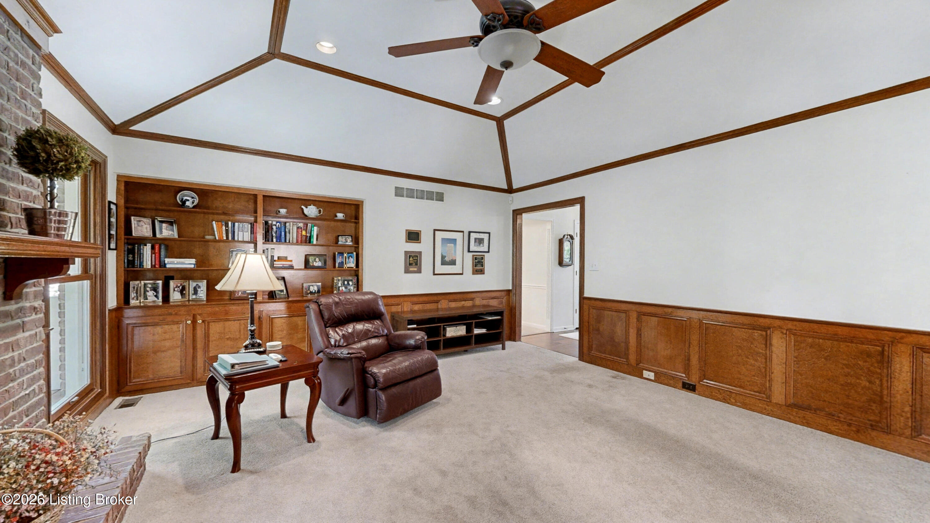 801 Gleneagle Ct