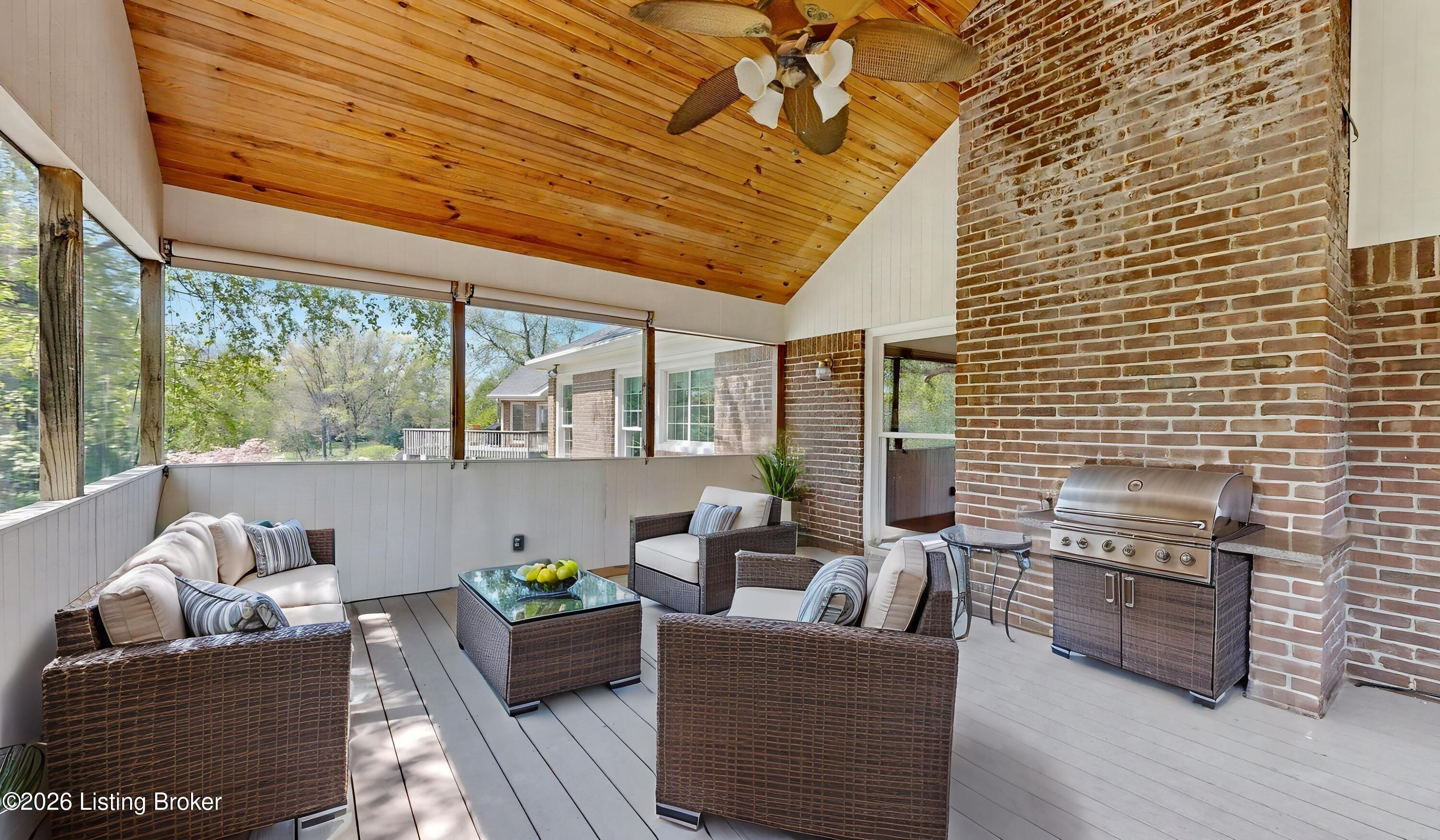 801 Gleneagle Ct