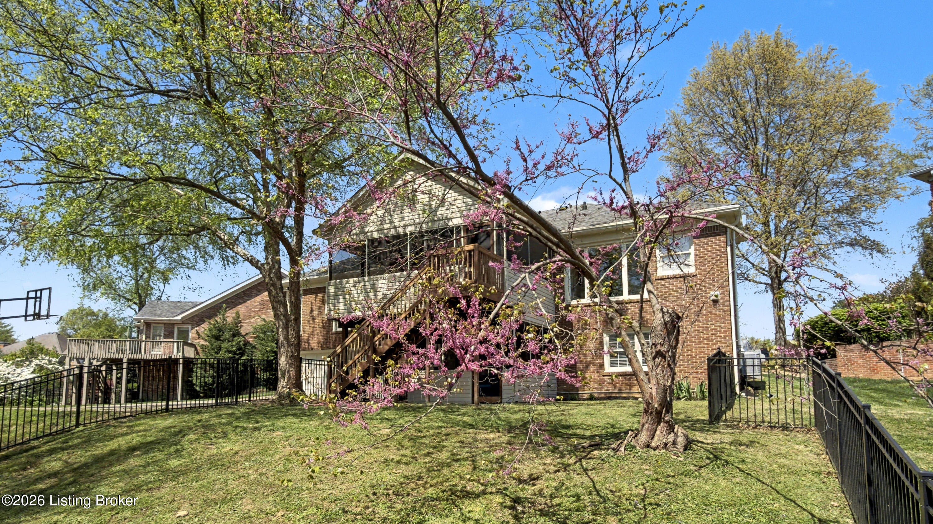 801 Gleneagle Ct