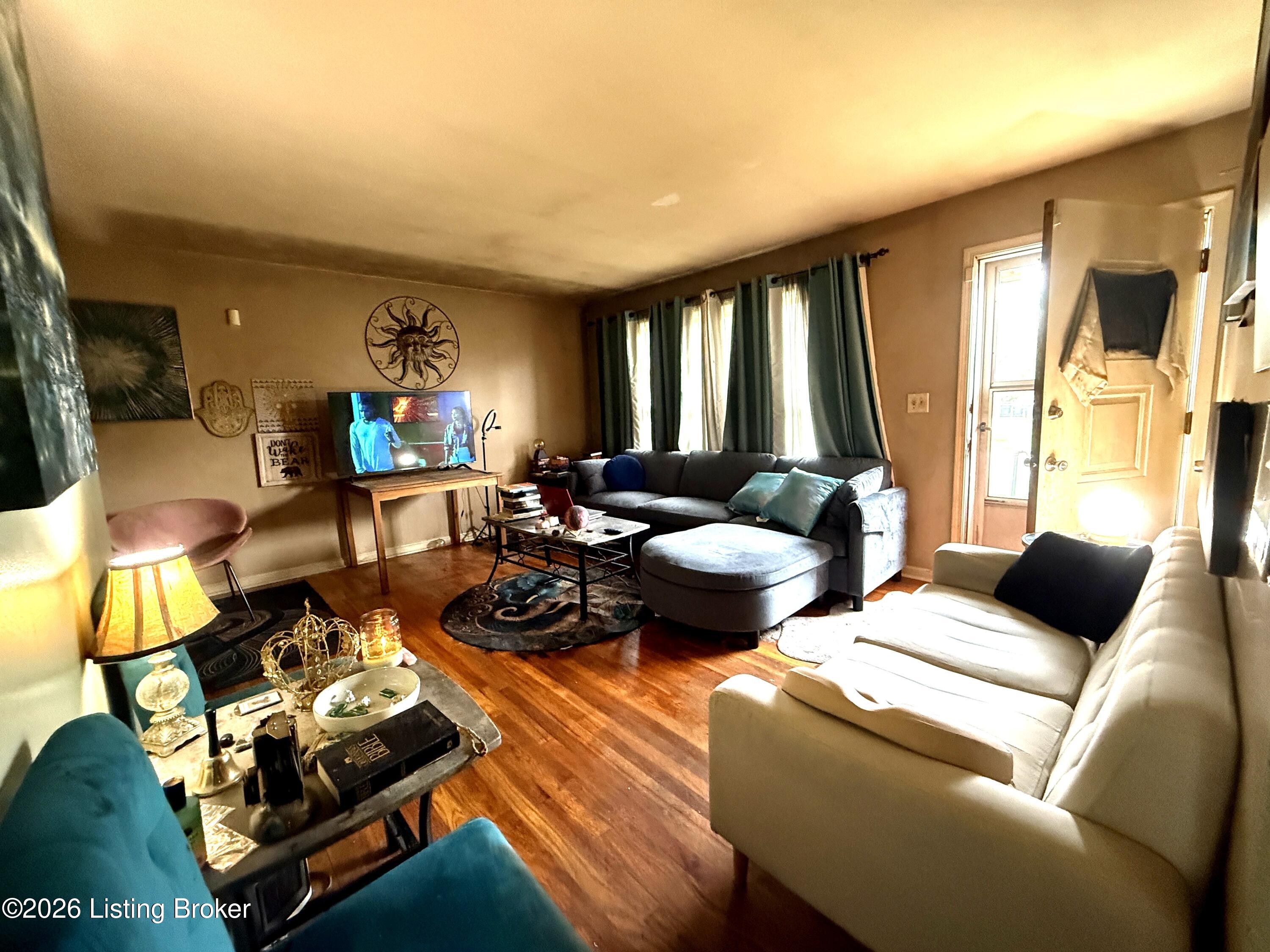 3017 Mid Dale Ln