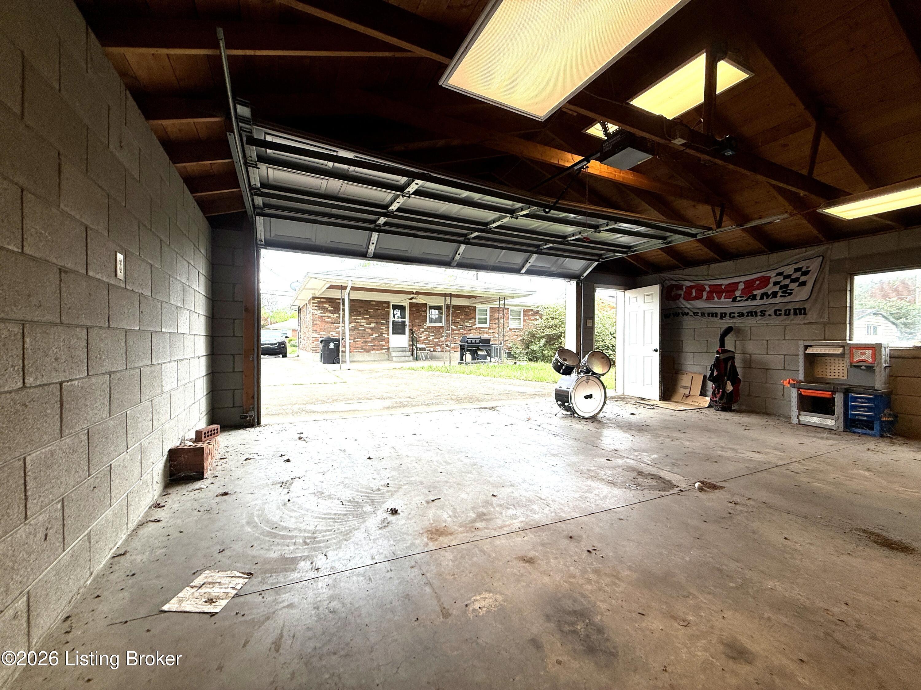 3017 Mid Dale Ln