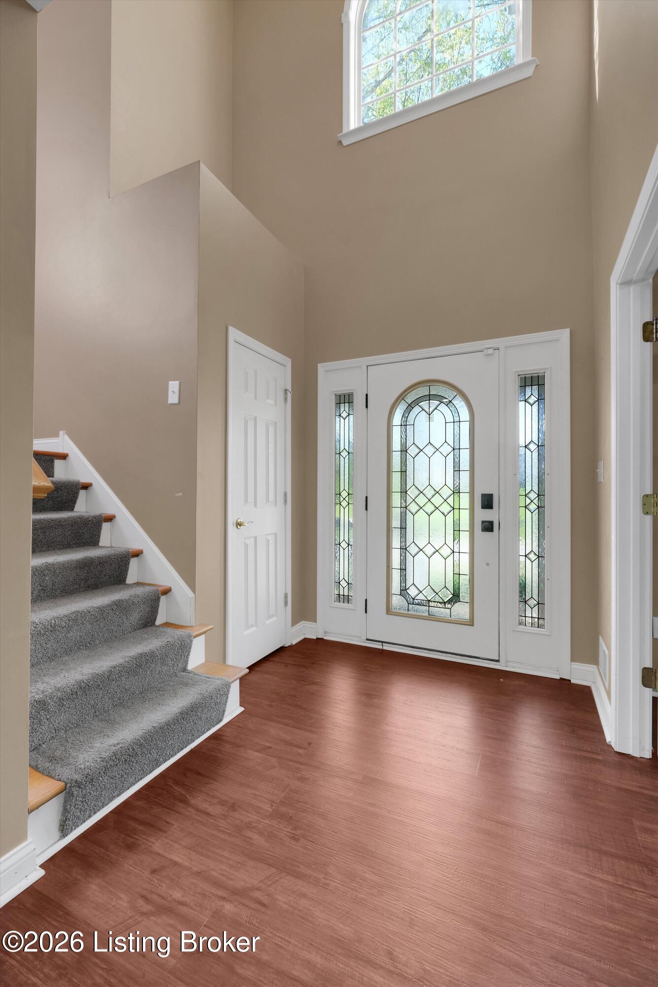 10611 Dry Creek Way