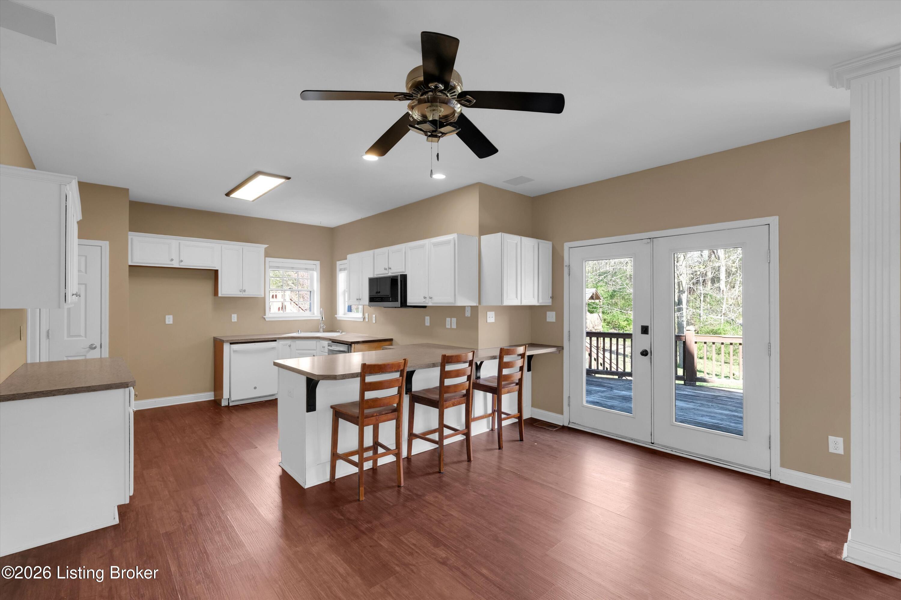 10611 Dry Creek Way