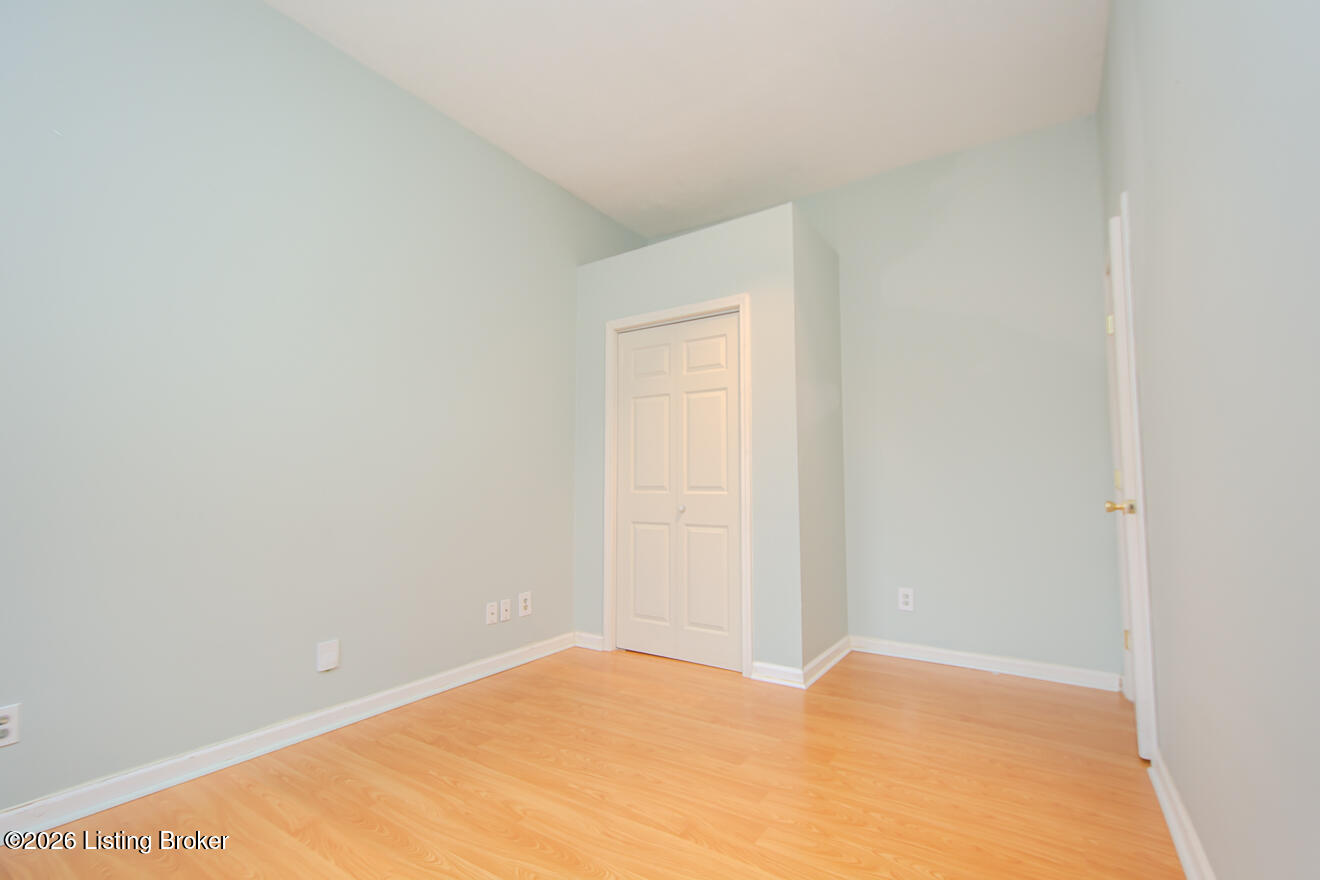 1009 Charles St