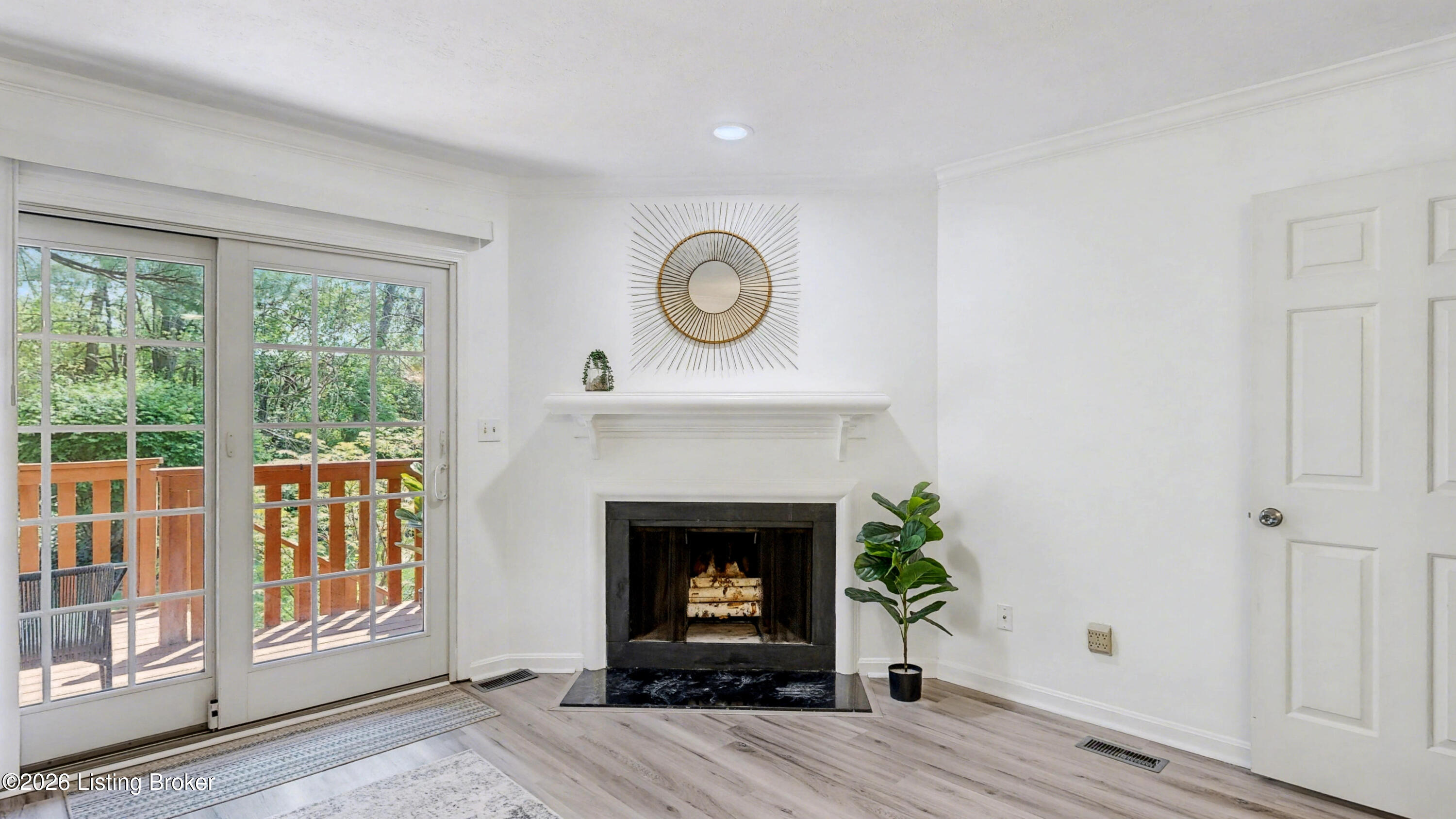 24 Gardiner Ct