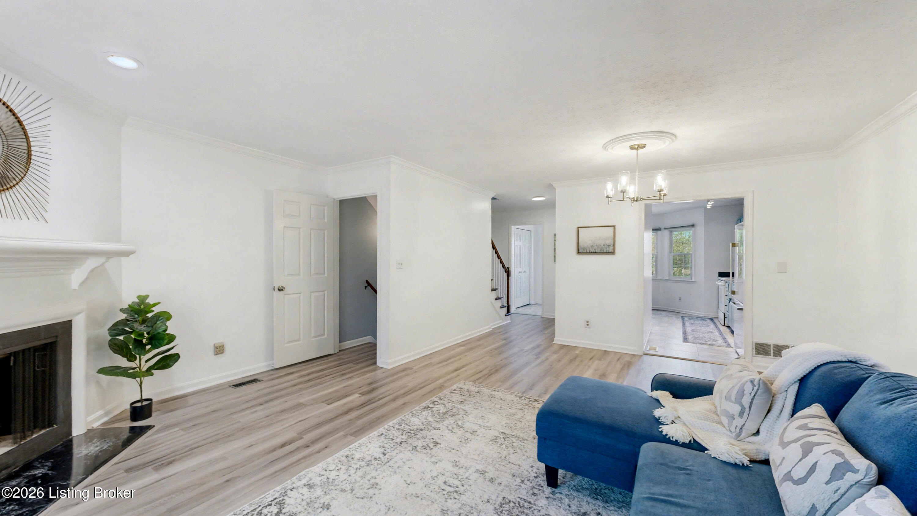 24 Gardiner Ct